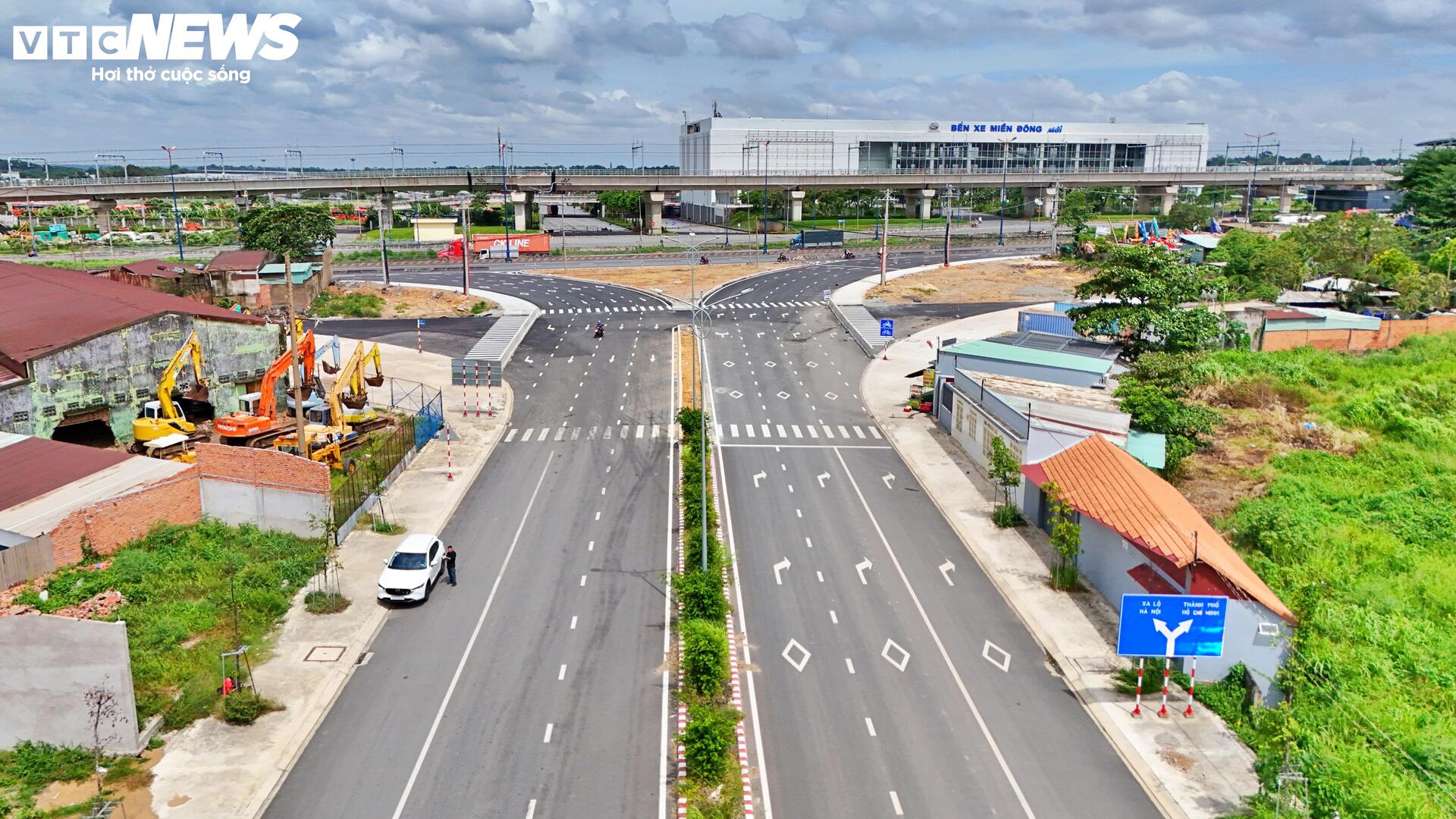 Cận cảnh tuyến đường 'giải cứu' loạt điểm nóng ùn tắc ở cửa ngõ TP.HCM - 1