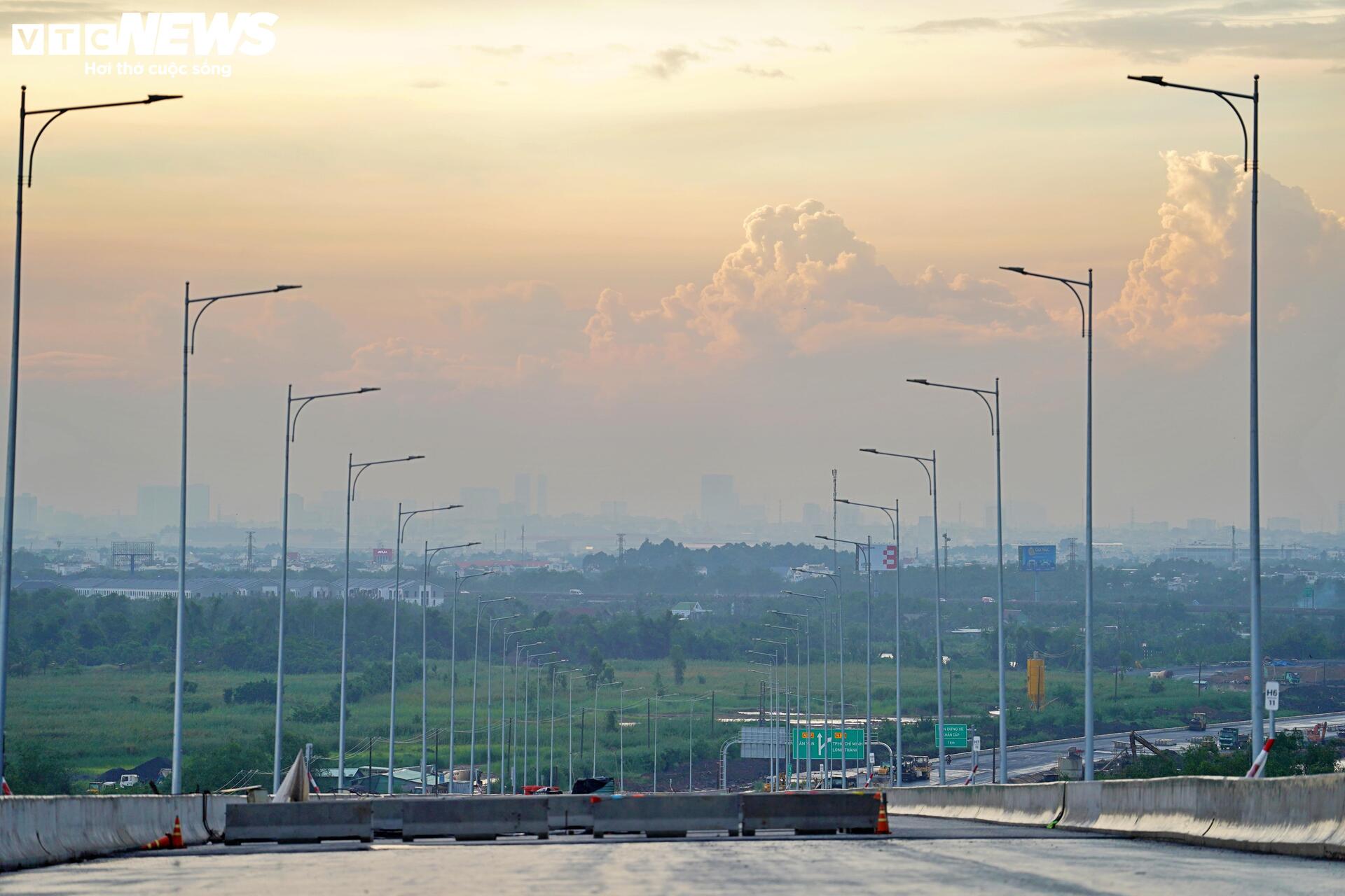 Cầu lớn nhất Vành đai 3 TP.HCM sắp thông xe, giảm tải cho cao tốc Long Thành - 10