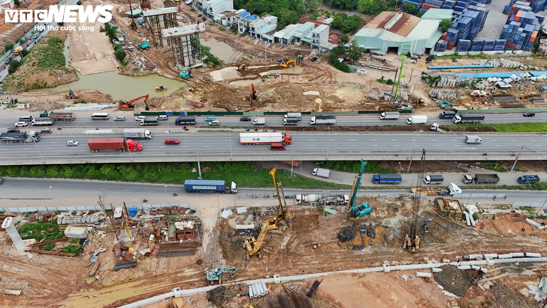 Cận cảnh 'đại công trường' nút giao phức tạp nhất Vành đai 3 - 12