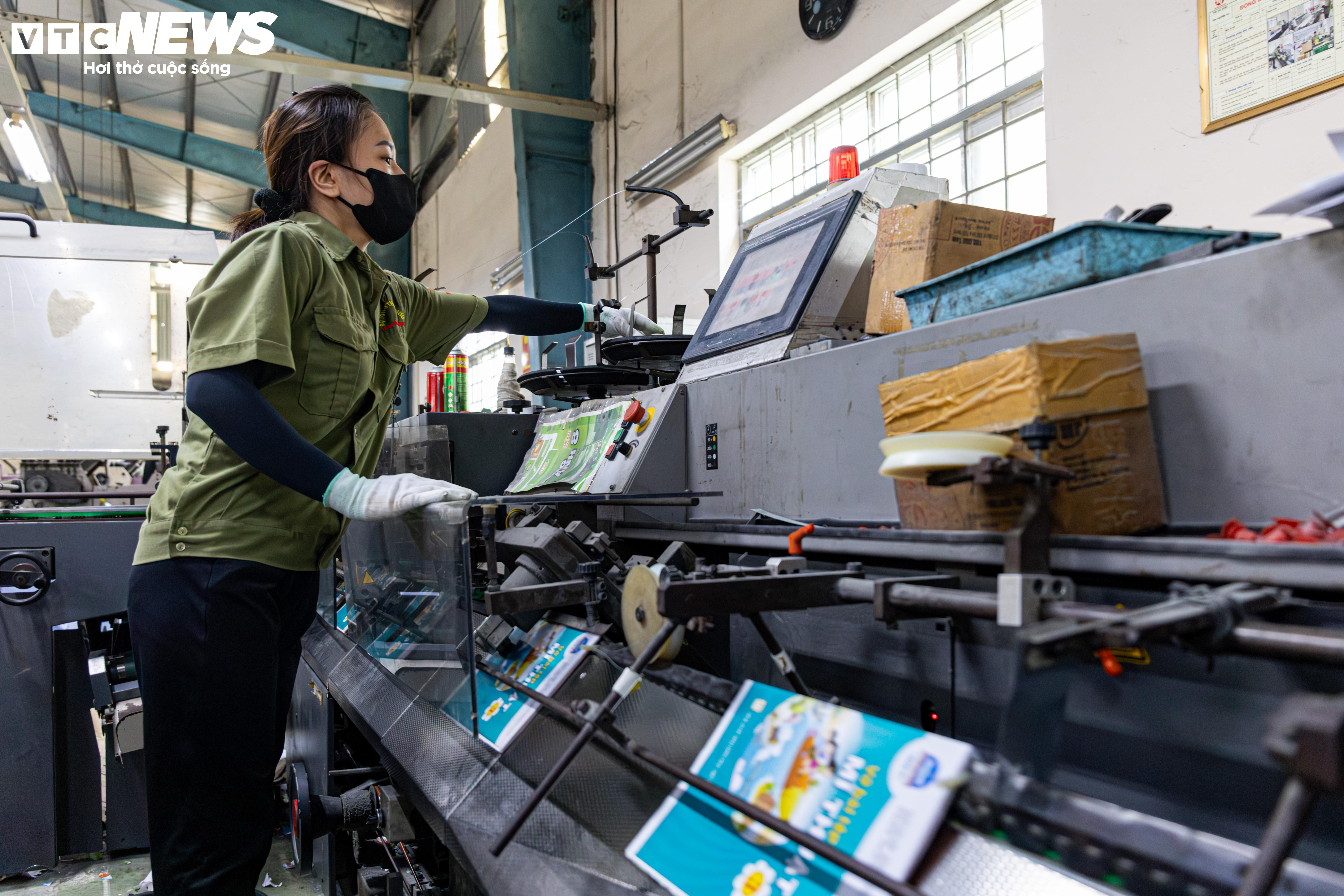 NXB Giáo dục Việt Nam về đích sớm sản xuất SGK cho năm học mới - 1