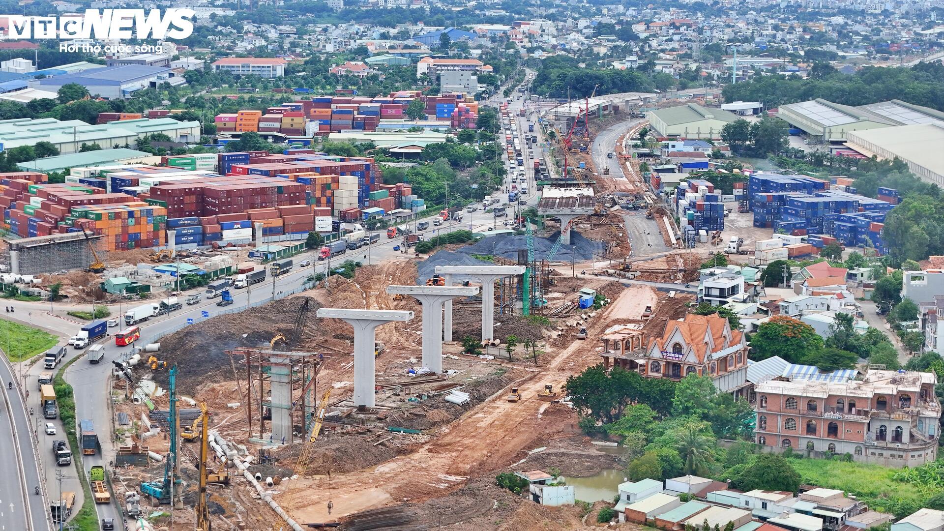 Cận cảnh 'đại công trường' nút giao phức tạp nhất Vành đai 3 - 2