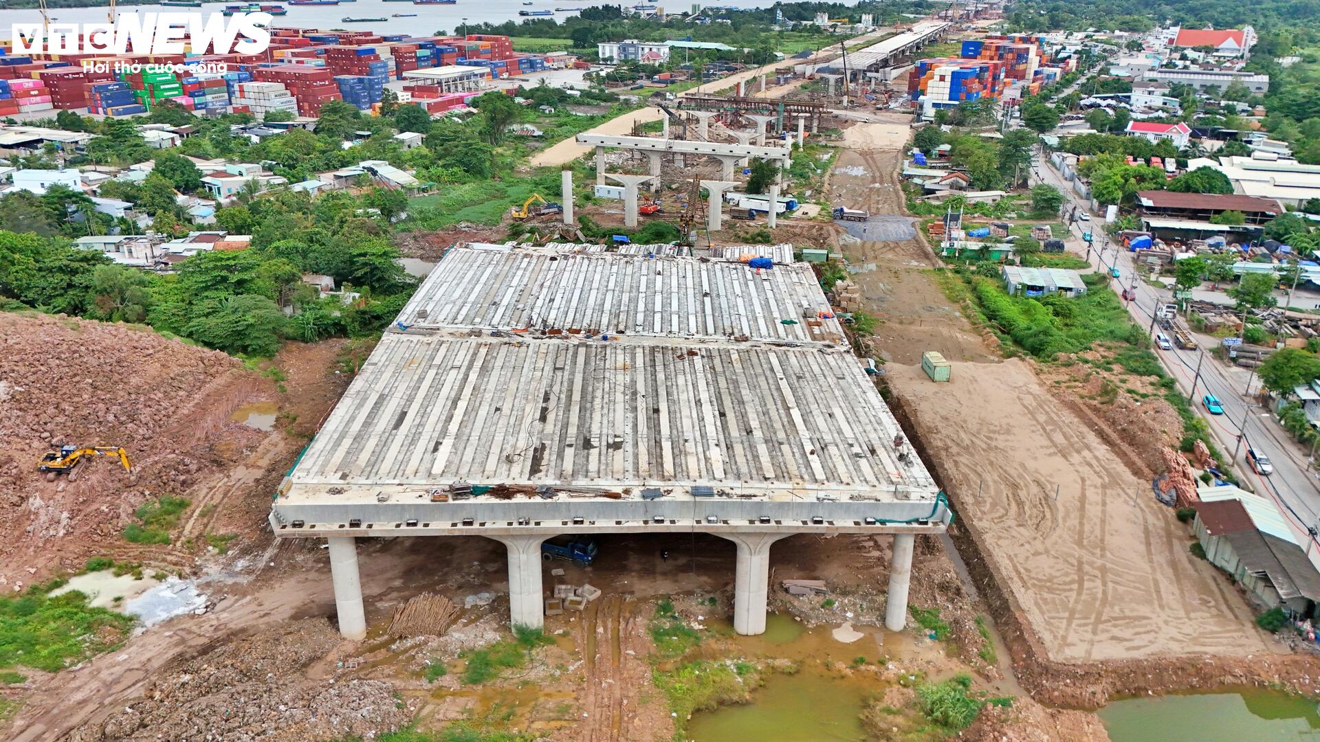 Cận cảnh 'đại công trường' nút giao phức tạp nhất Vành đai 3 - 7
