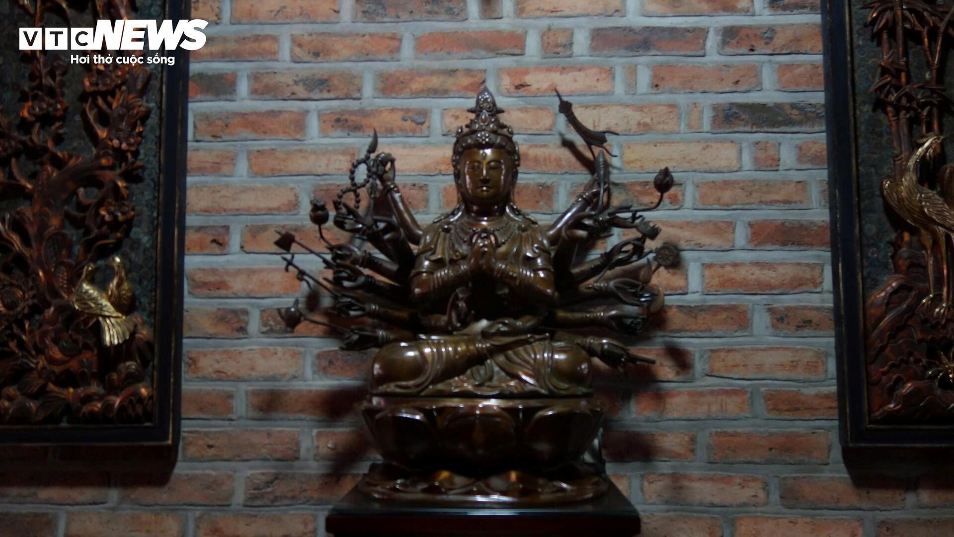 Giải mã bức tượng Phật ngồi trên lưng vua độc nhất vô nhị ở Hà Nội - 11