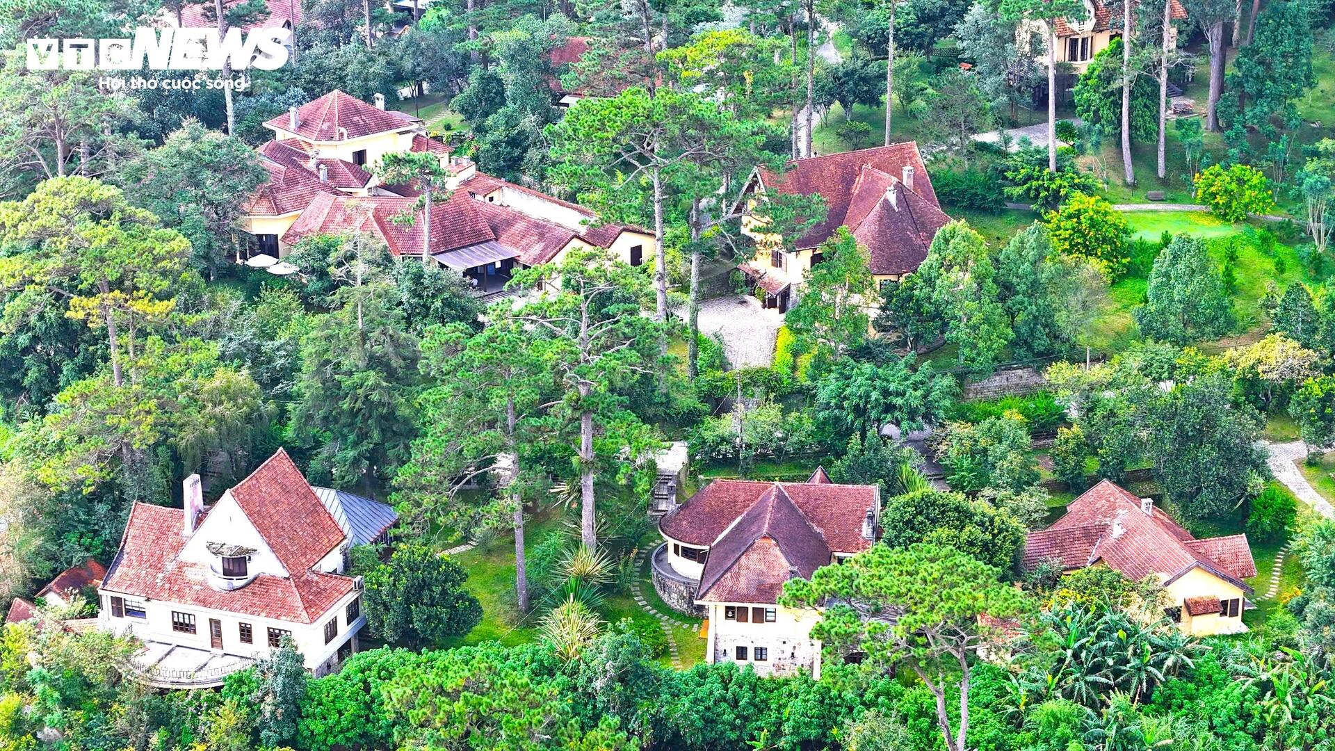 Hai mảnh đối lập của loạt biệt thự cổ được mệnh danh là 'báu vật' ở Đà Lạt - 4