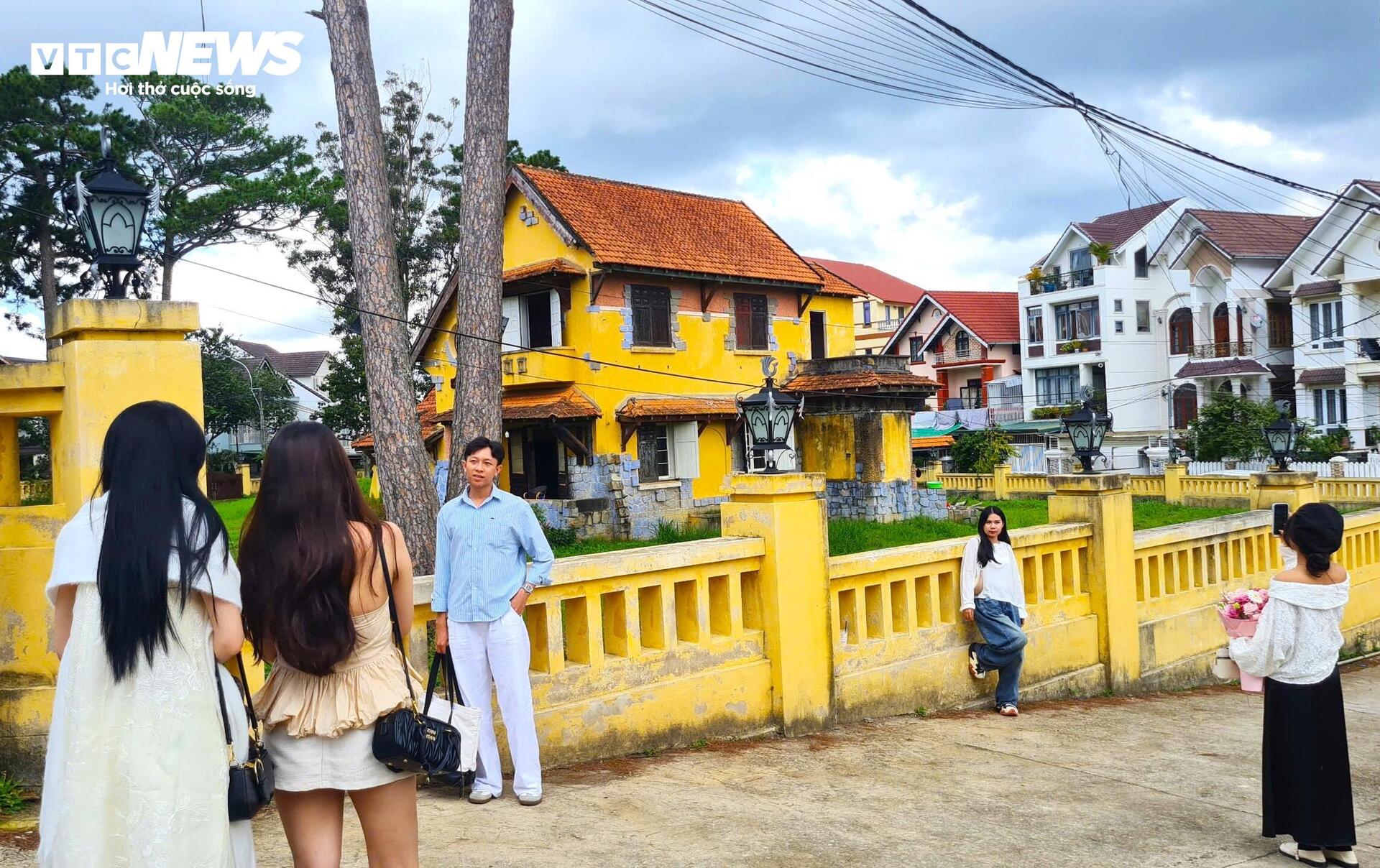 Hai mảnh đối lập của loạt biệt thự cổ được mệnh danh là 'báu vật' ở Đà Lạt - 10