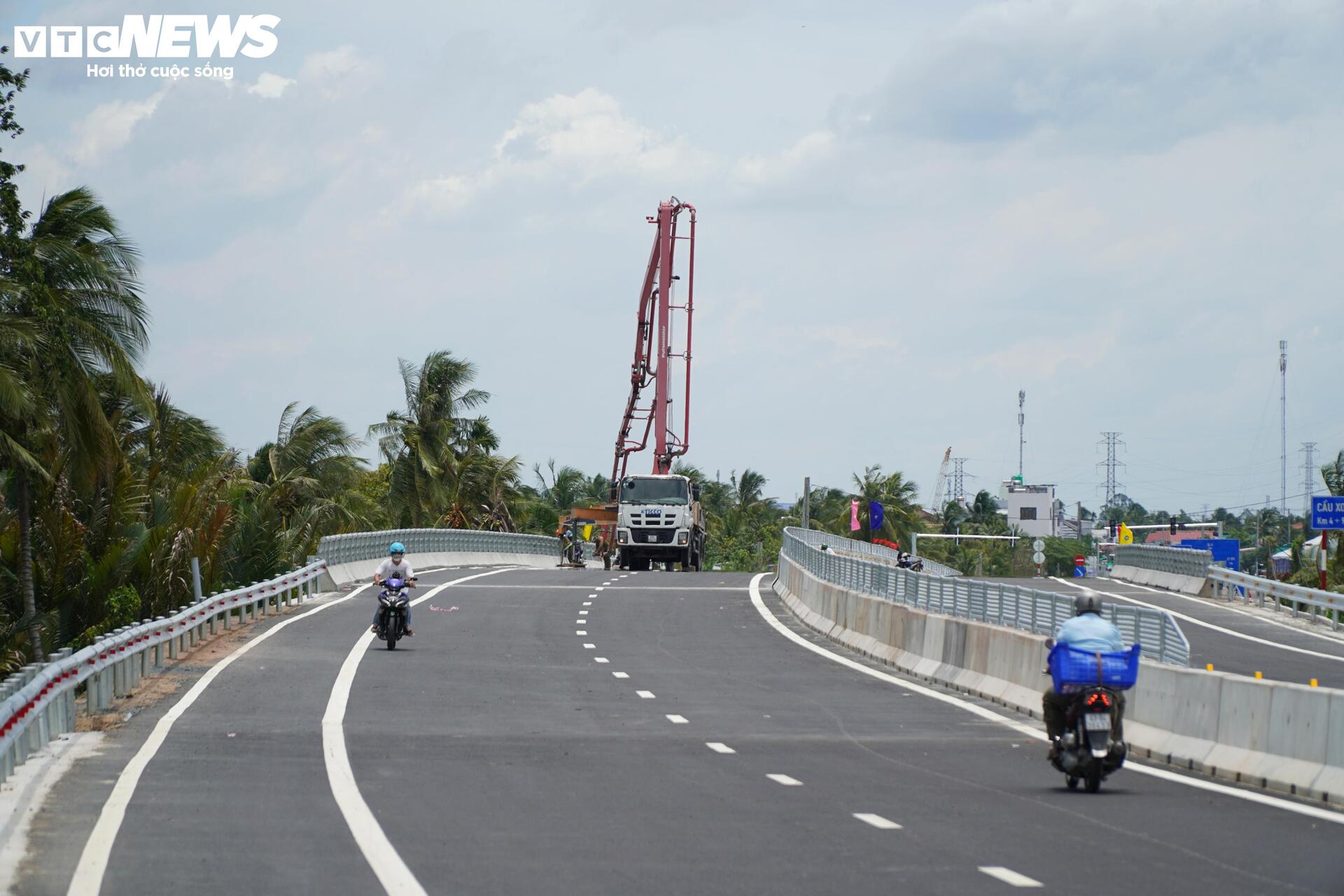 Toàn cảnh cầu Rạch Miễu 2 nối Đồng Tháp - Vĩnh Long trước giờ thông xe - 6