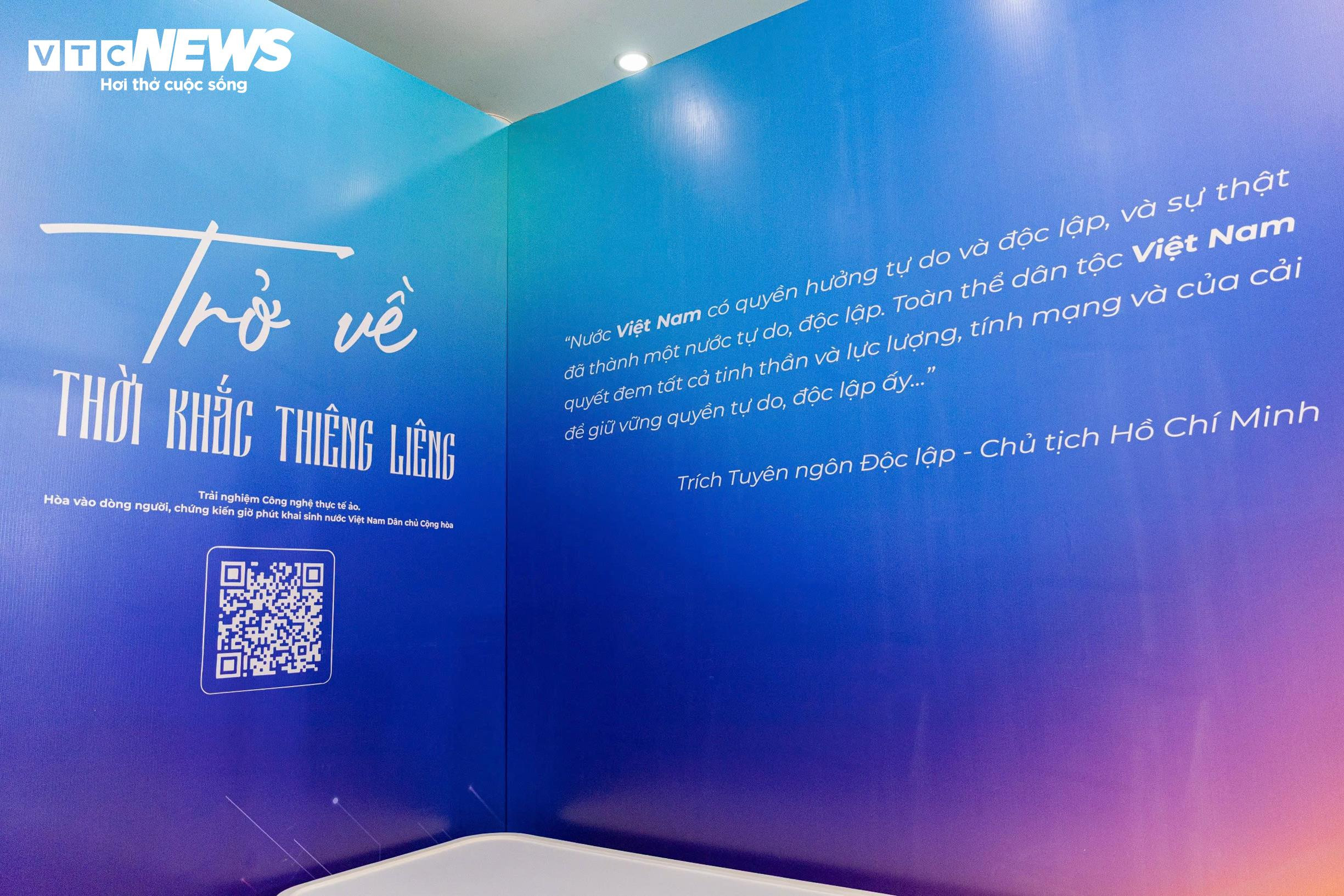 Không gian triển lãm VR 'Trở về thời khắc thiêng liêng' trước giờ G - 12