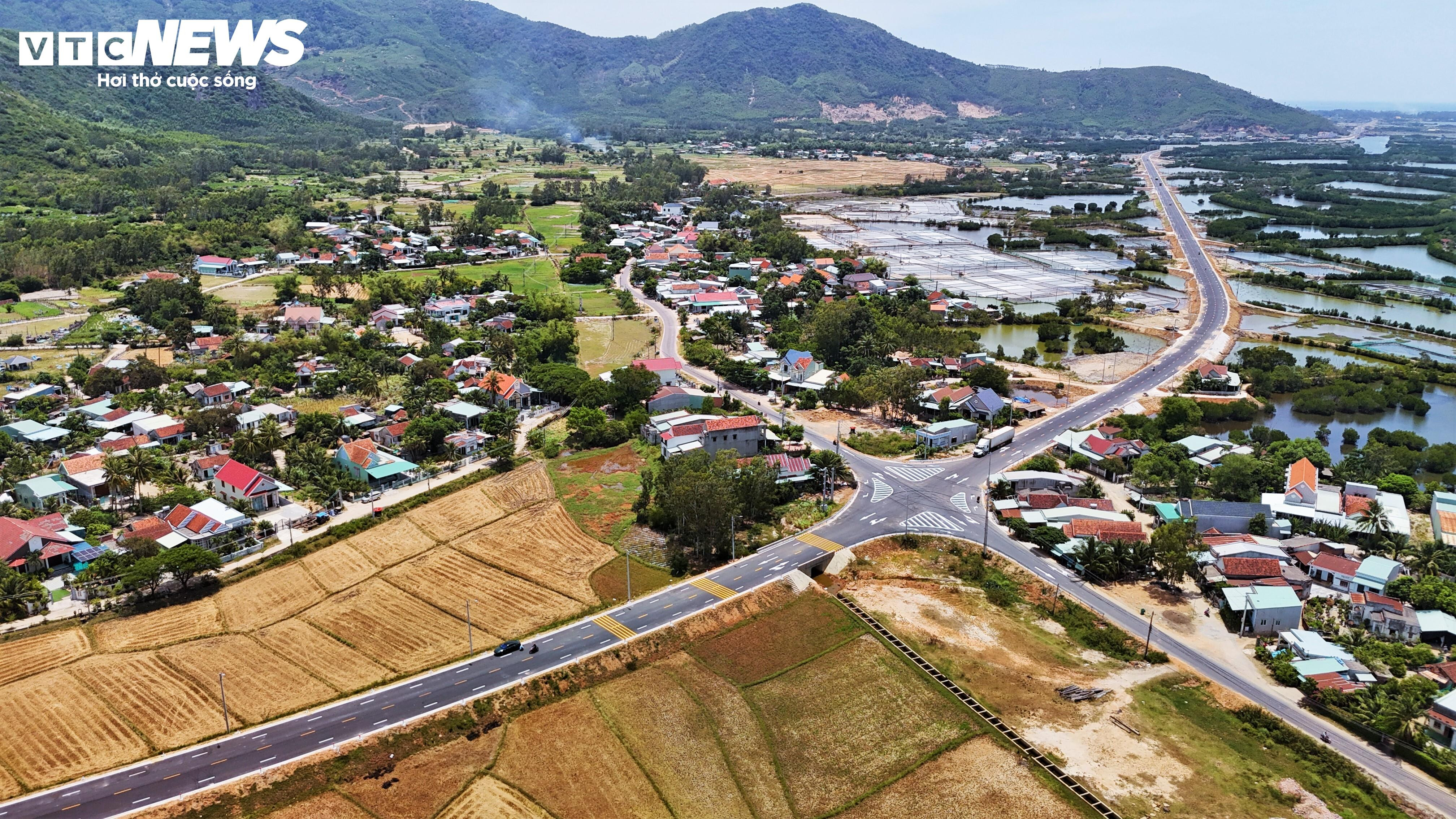 Khởi công, khánh thành hàng loạt dự án trọng điểm tại Gia Lai - 24