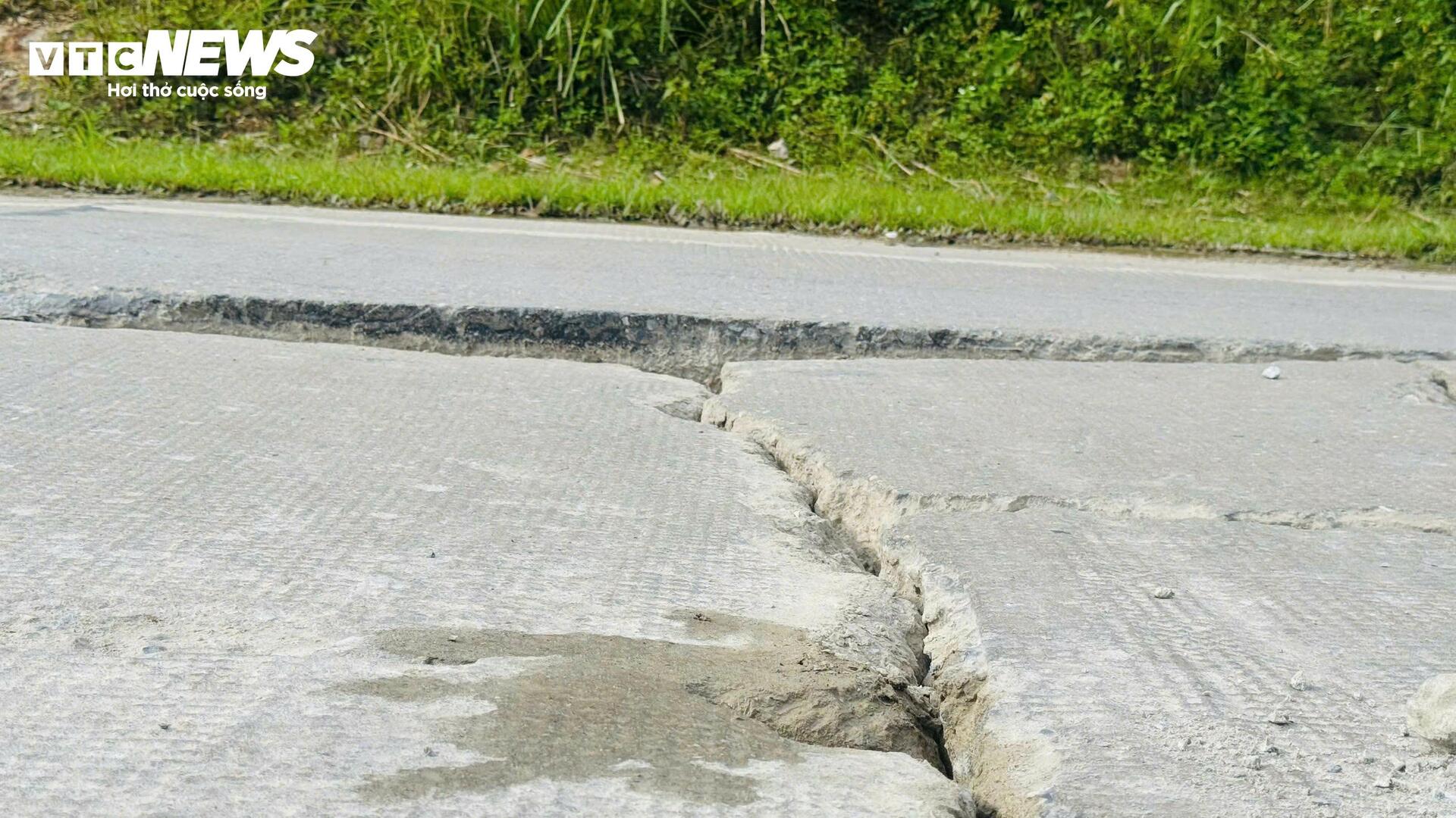 Những 'cái bẫy' rình rập người đi đường trên đèo Lò Xo - 6