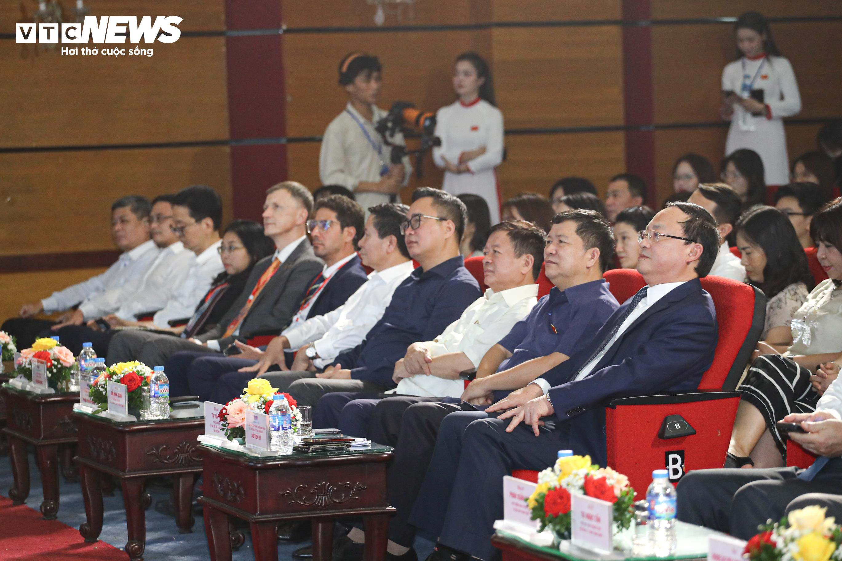 Toàn cảnh lễ công bố dự án trải nghiệm 'Trở về thời khắc thiêng liêng' - 2