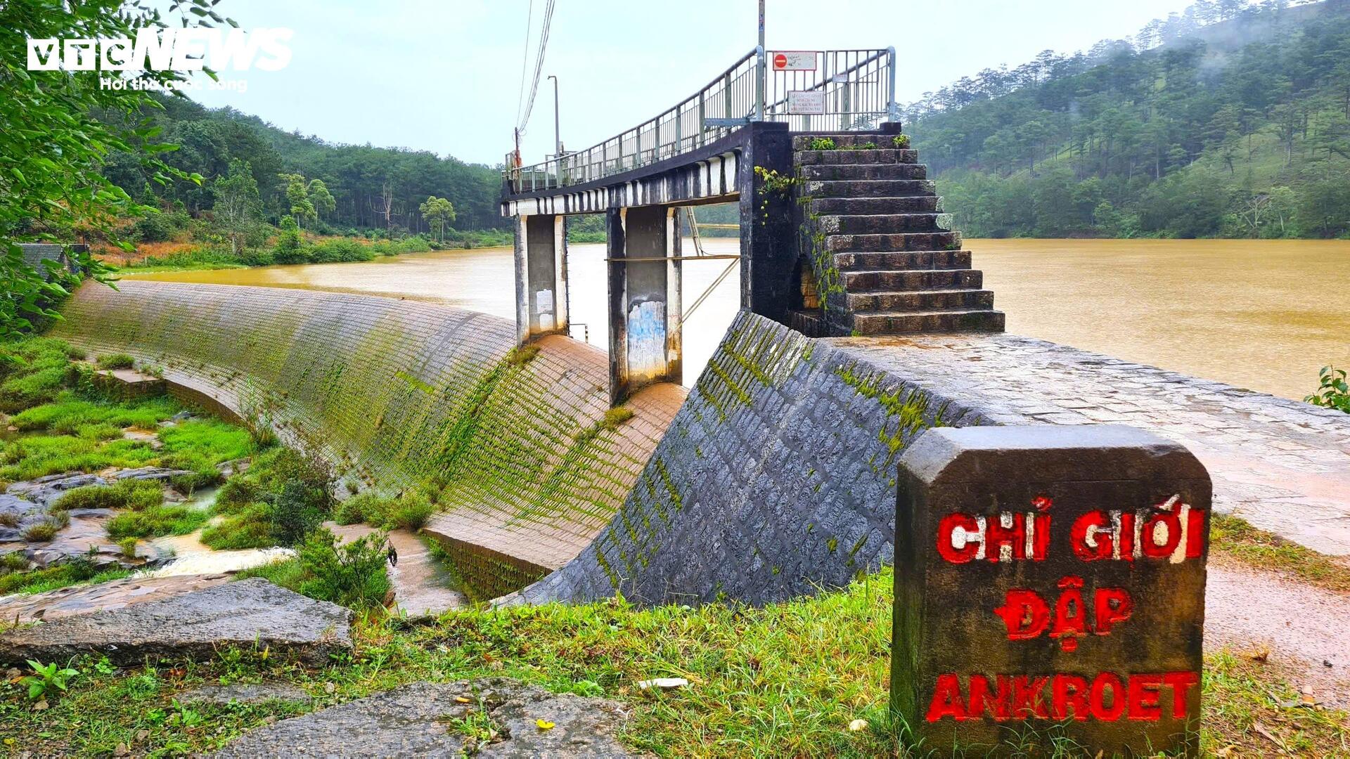 Ngắm thủy điện cổ nhất Việt Nam, nơi giới trẻ đua nhau check-in ở Đà Lạt - 15