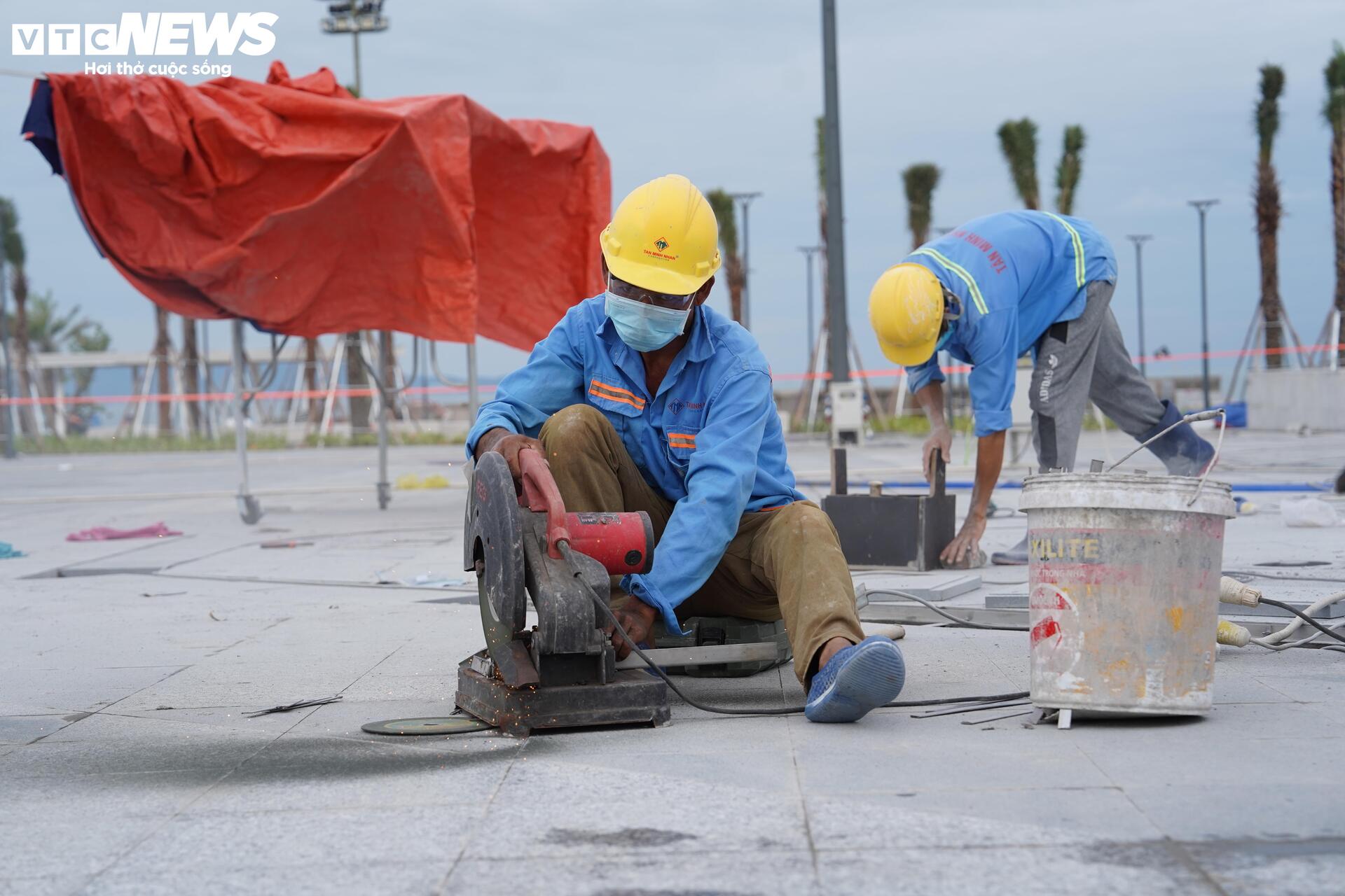 Tấp nập thi công bãi biển đẹp nhất Nam Bộ, sẵn sàng đón du khách dịp lễ 2/9 - 10