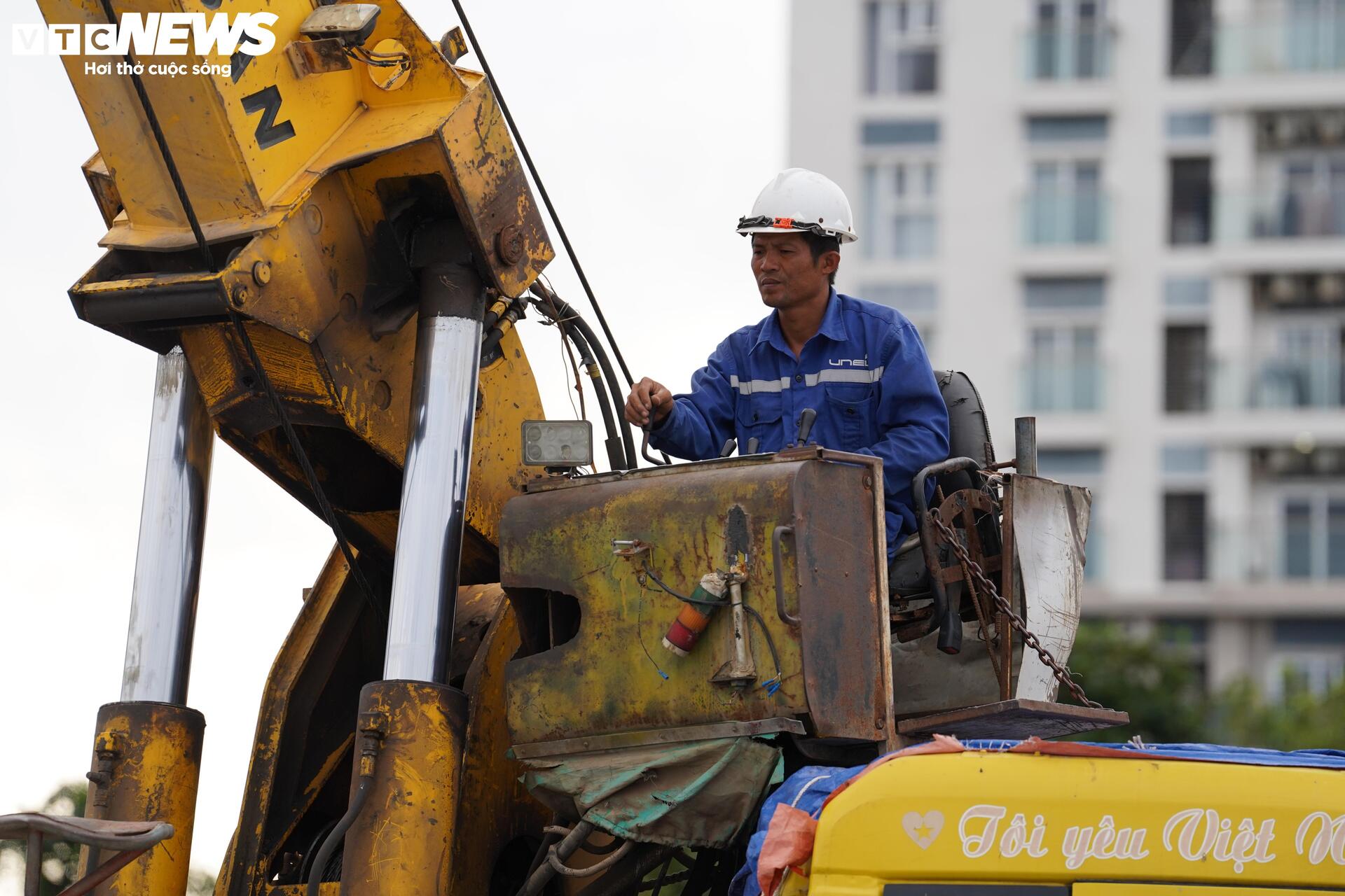 Tấp nập thi công bãi biển đẹp nhất Nam Bộ, sẵn sàng đón du khách dịp lễ 2/9 - 11