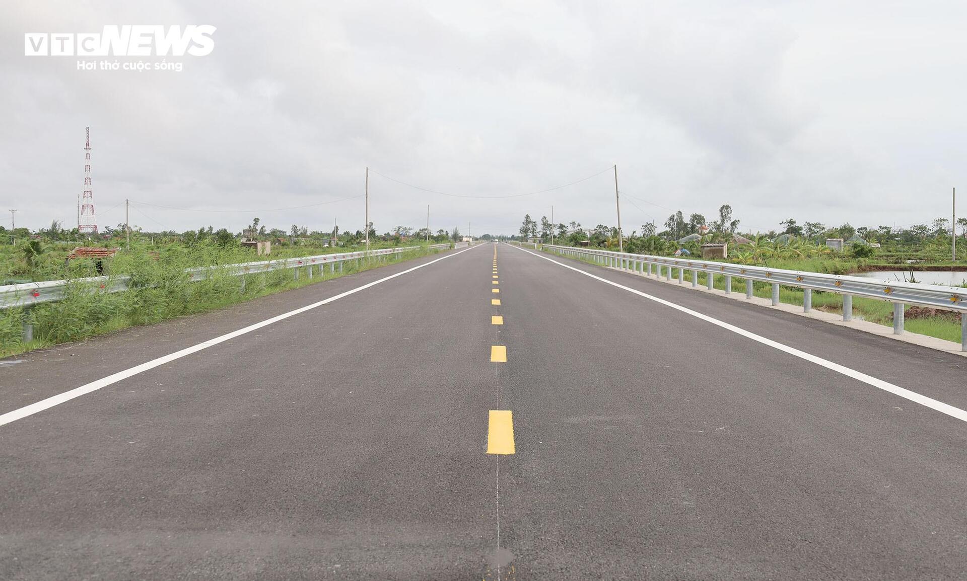 Toàn cảnh tuyến đường bộ ven biển Hưng Yên gần 5.000 tỷ đồng sắp cán đích - 14