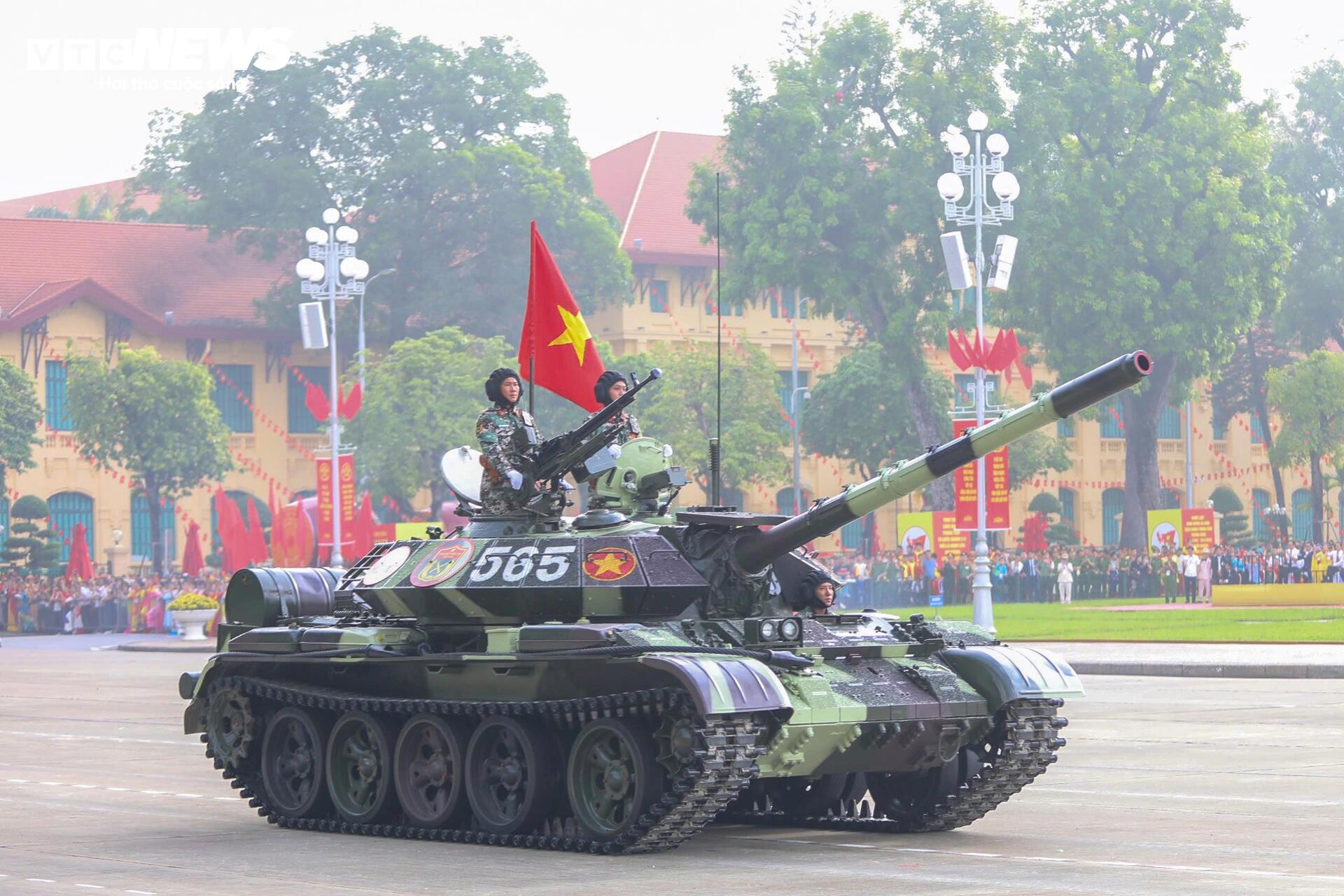 Dàn khí tài hiện đại của quân đội phô diễn sức mạnh trên Quảng trường Ba Đình - 1