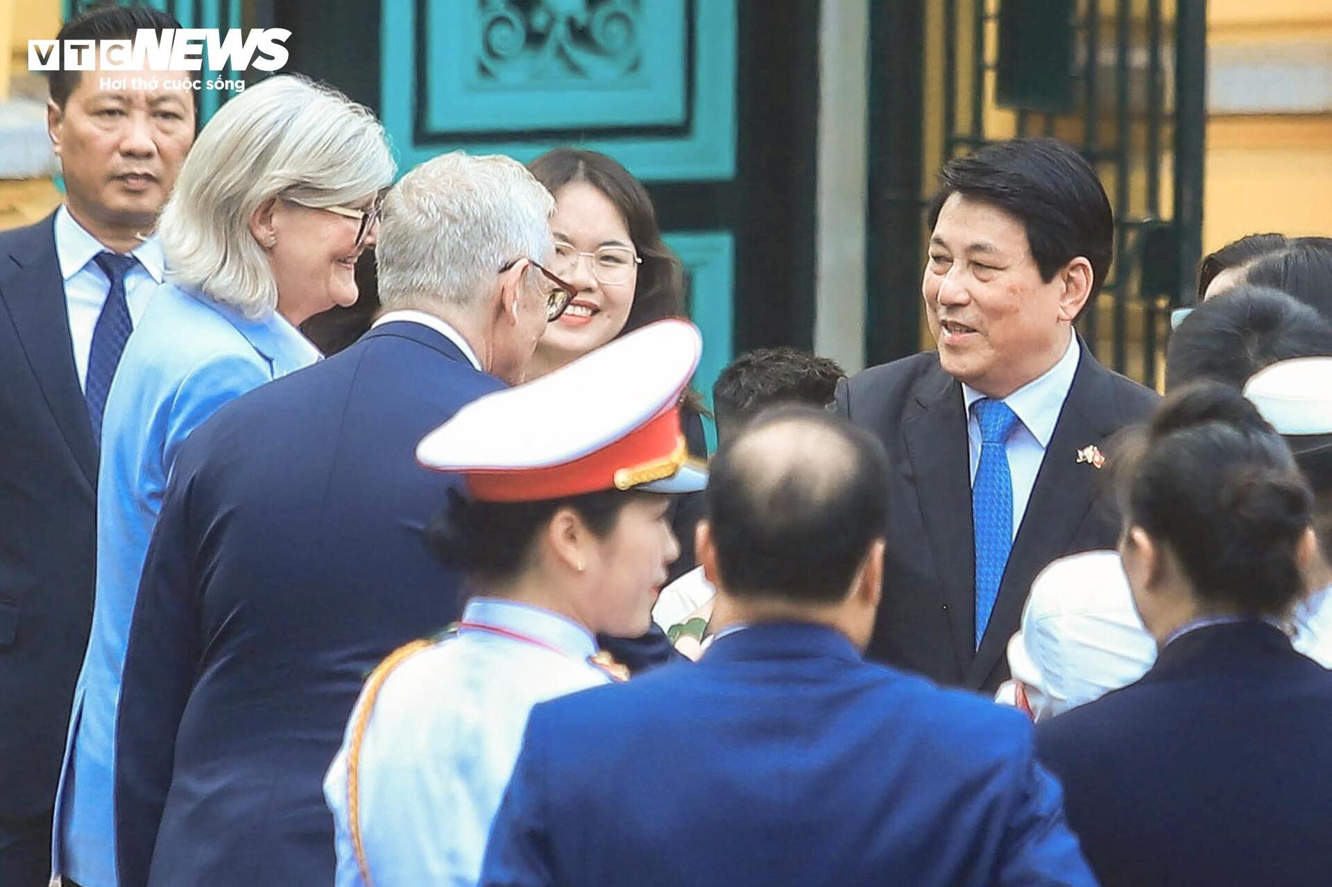 Chủ tịch nước Lương Cường chủ trì lễ đón Toàn quyền Australia Sam Mostyn - 3