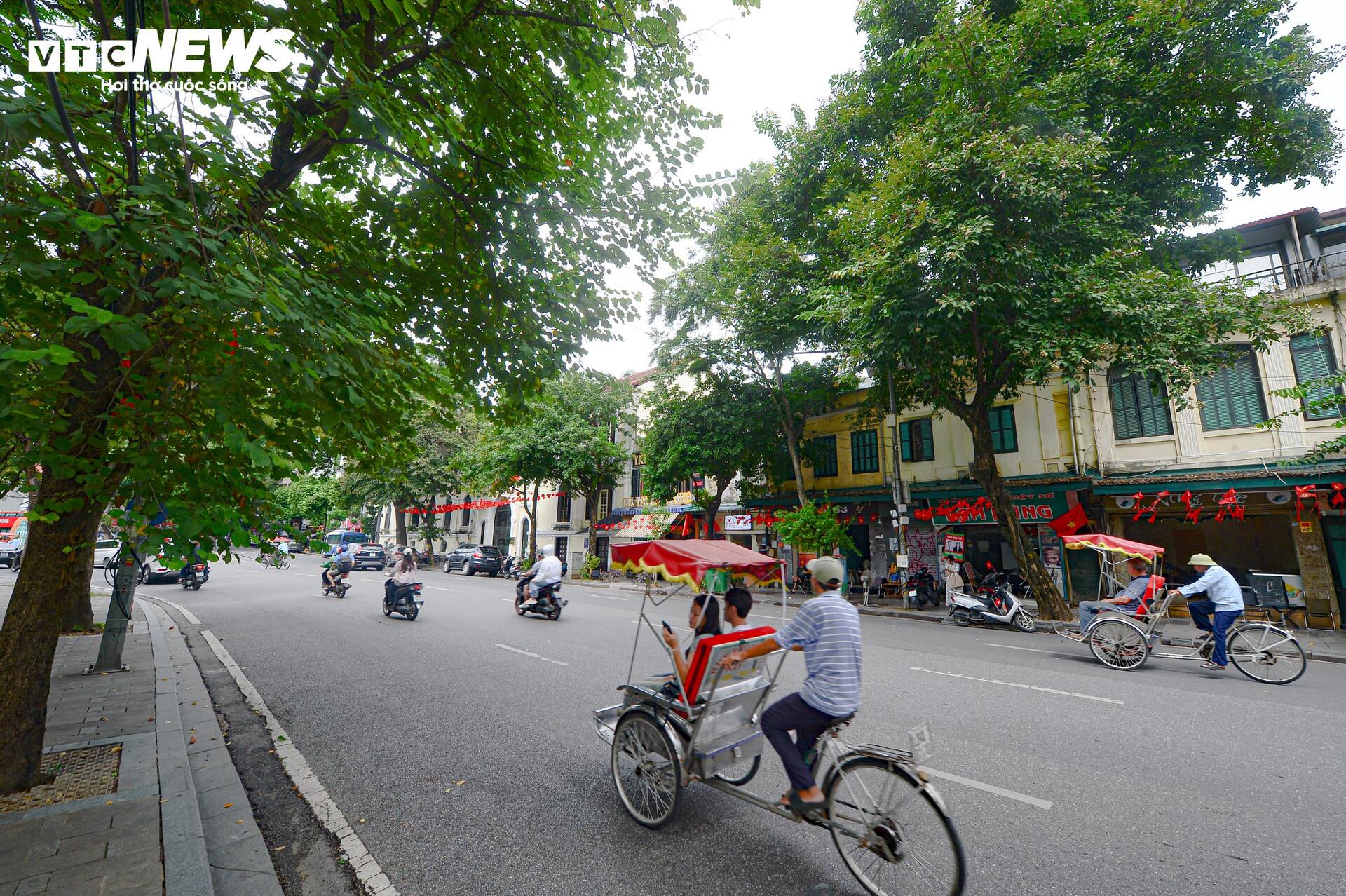 Toàn cảnh không gian Hồ Gươm sau hơn 3 tháng chỉnh trang - 21
