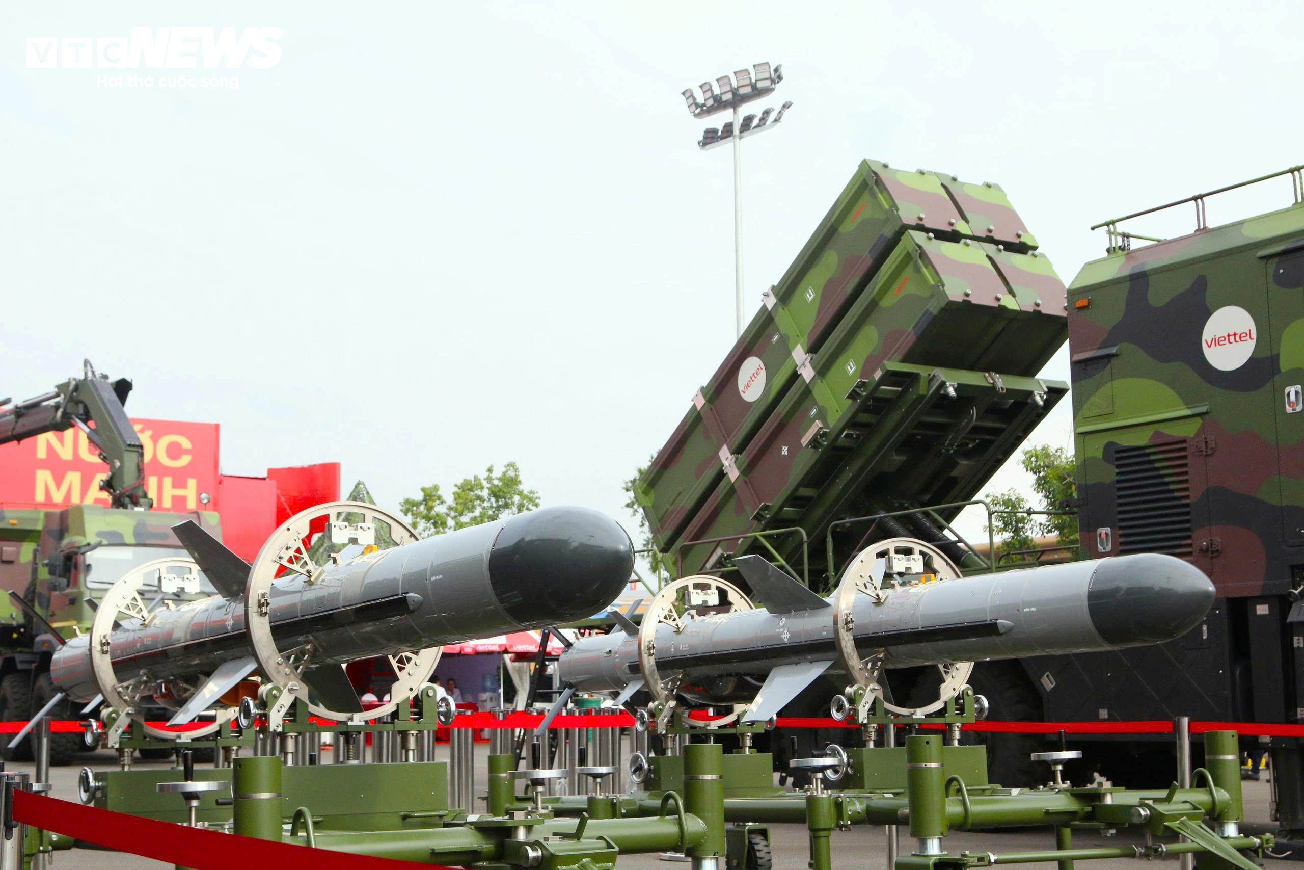 Dàn vũ khí 'Make in Vietnam' tại Triển lãm 80 năm thành tựu đất nước - 10