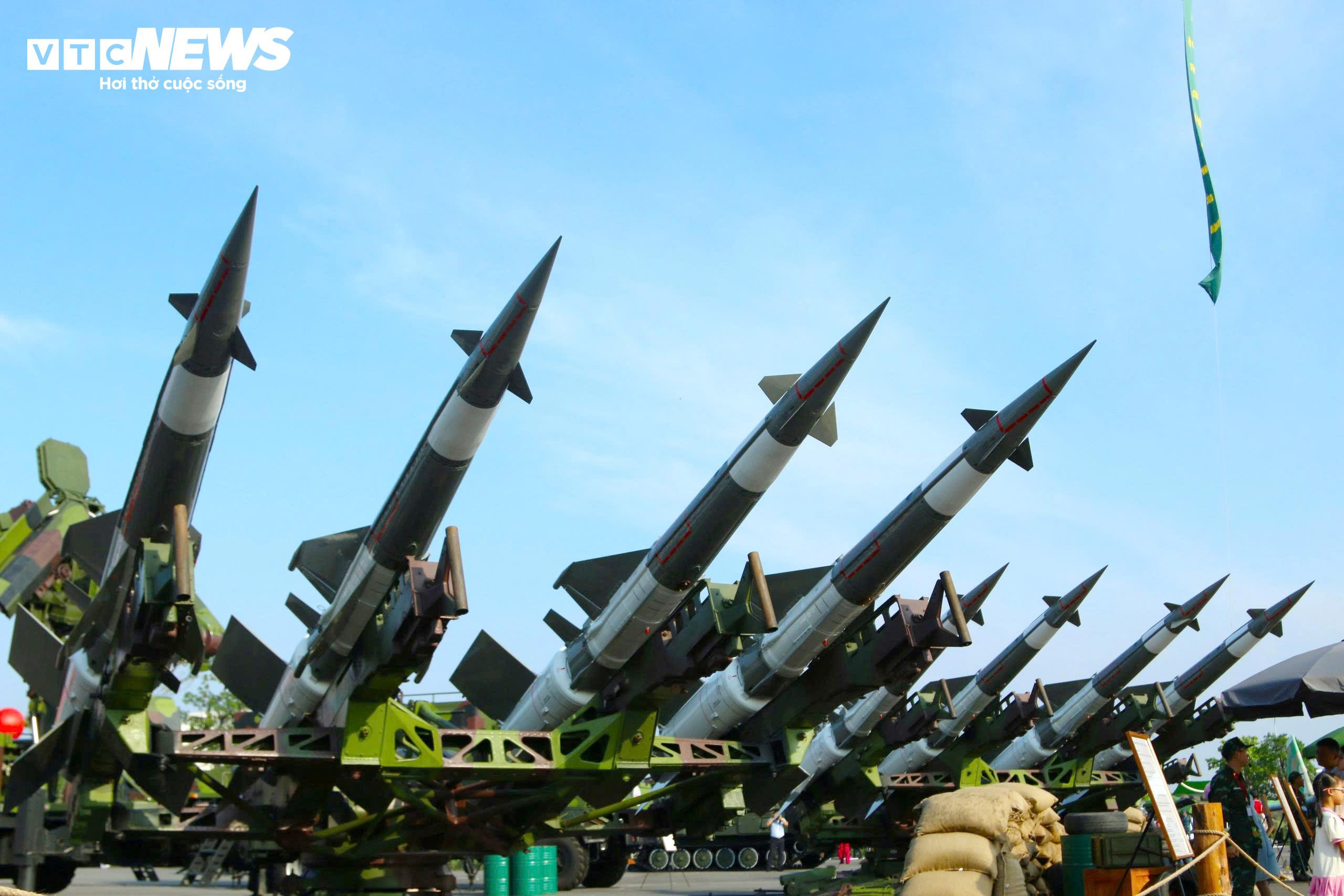 Dàn vũ khí 'Make in Vietnam' tại Triển lãm 80 năm thành tựu đất nước - 7