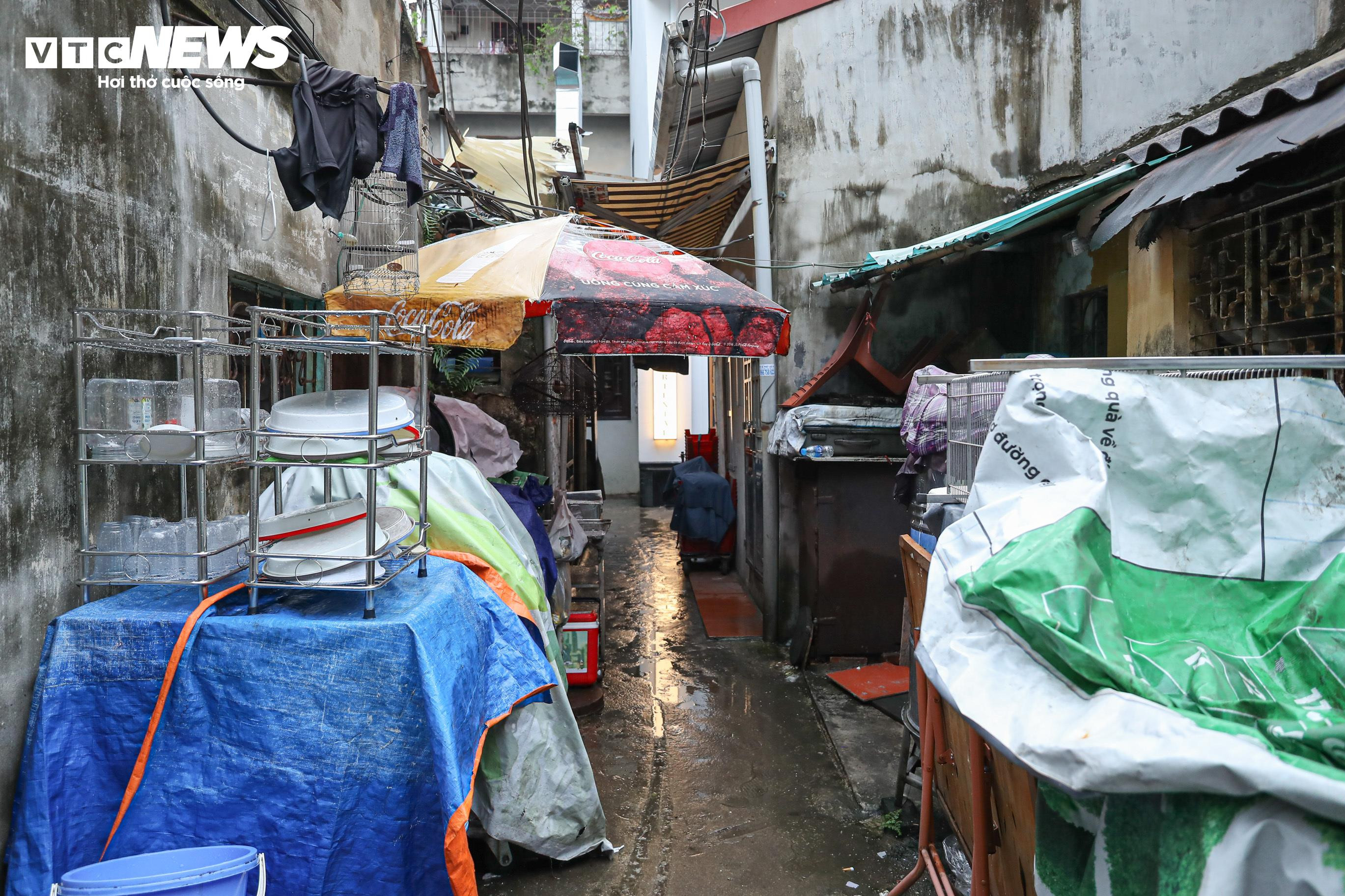 Cận cảnh 59 công trình trên đất vàng Hồ Gươm sắp phải di dời để xây quảng trường - 4