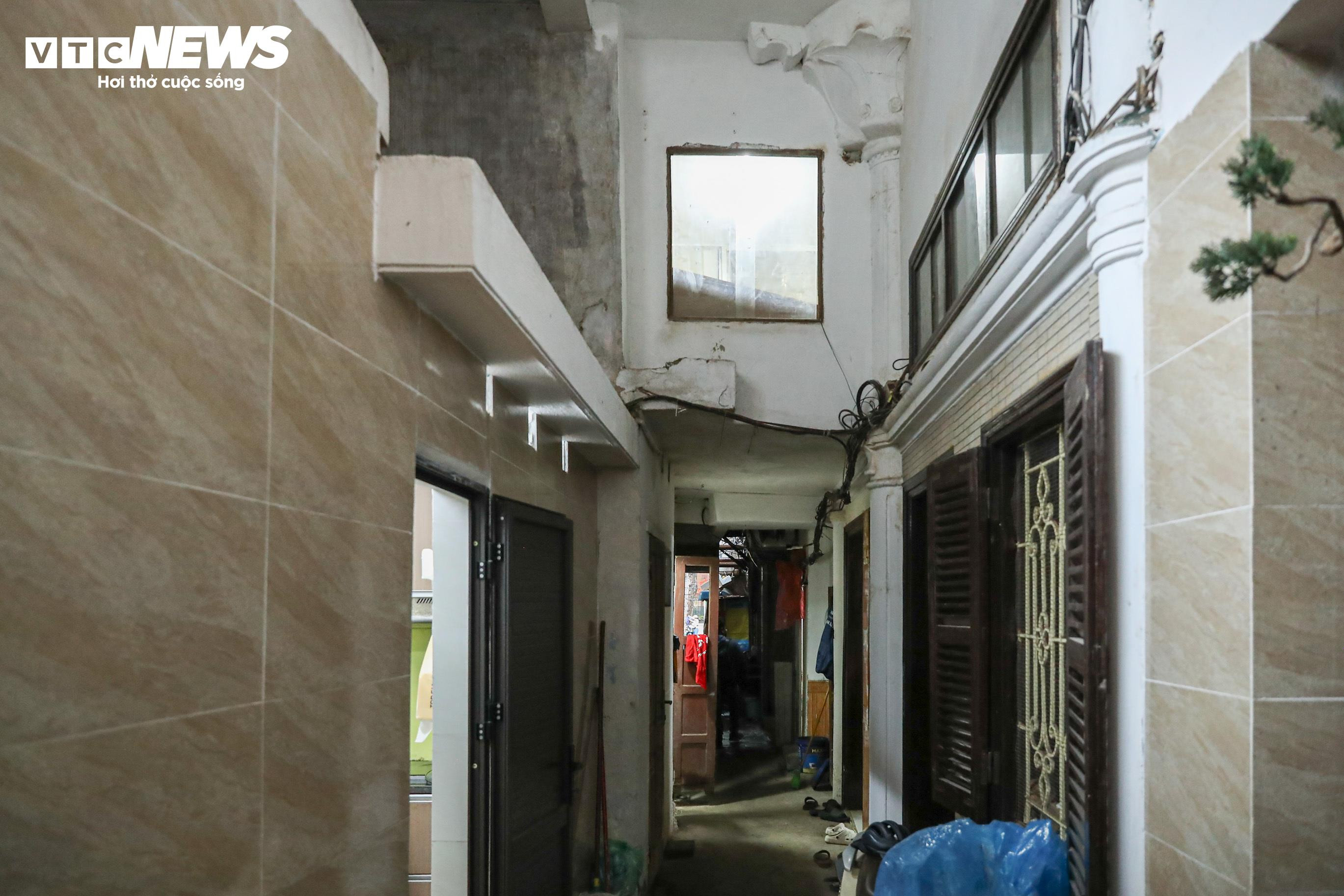 Cận cảnh 59 công trình trên đất vàng Hồ Gươm sắp phải di dời để xây quảng trường - 11