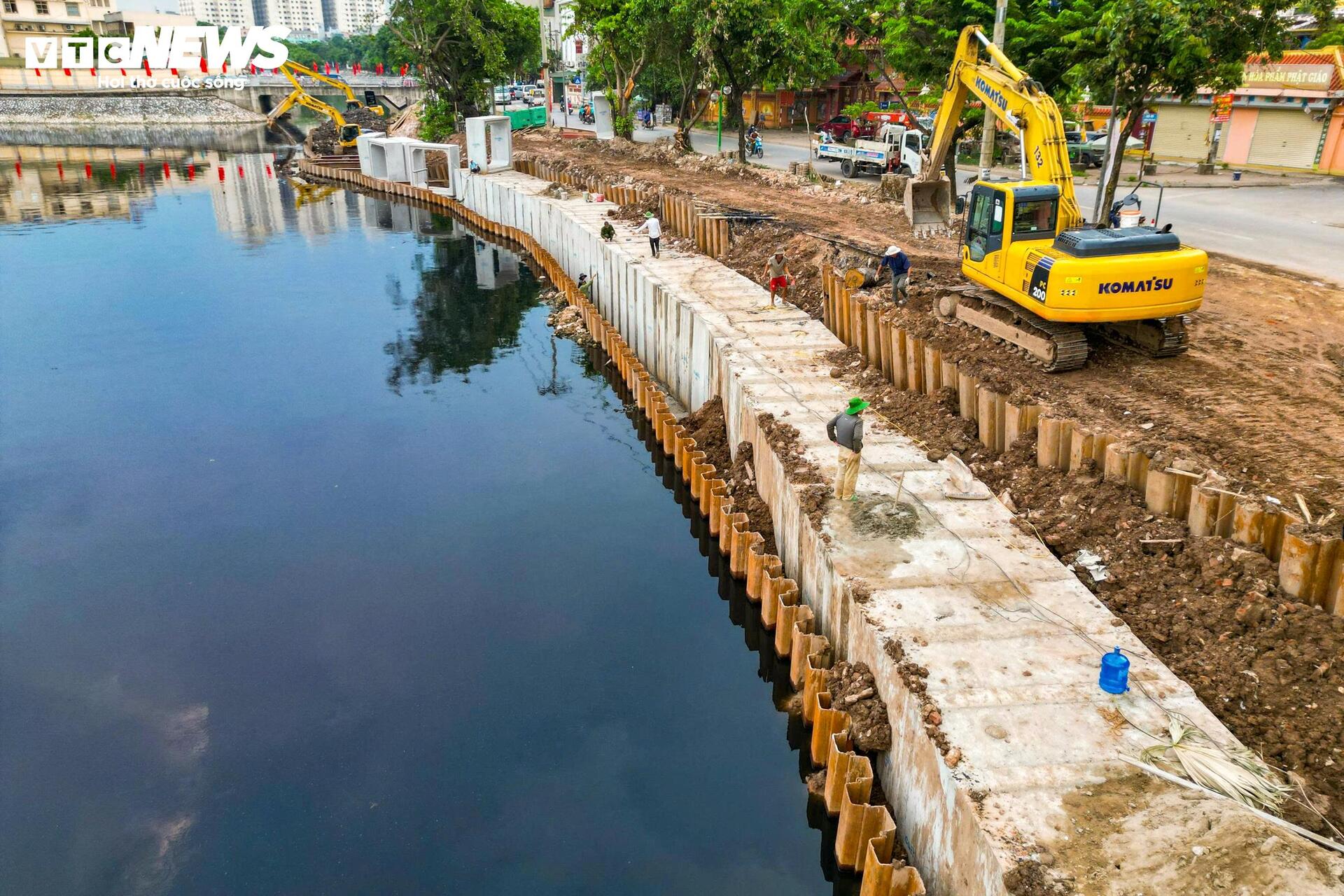 Sông Tô Lịch thay đổi ra sao sau một năm triển khai dự án 'hồi sinh'? - 18