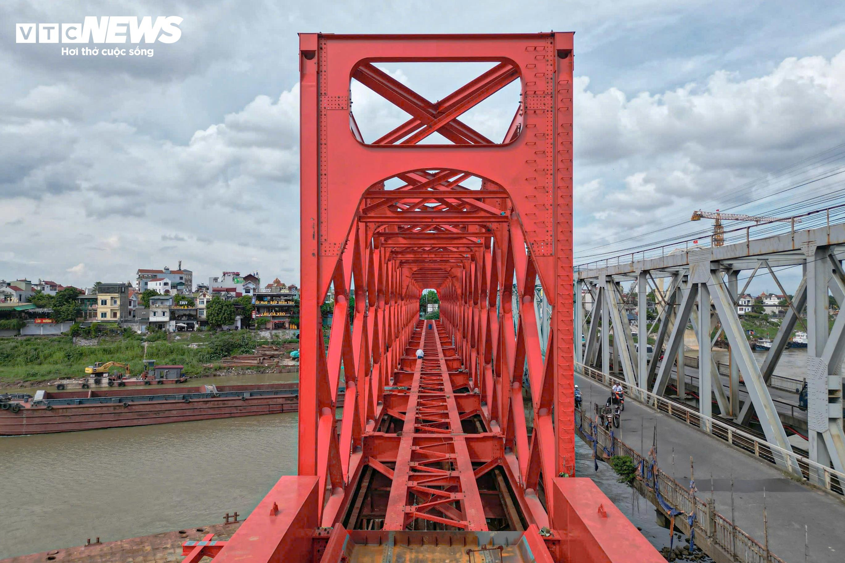 Lộ diện ‘dải lụa giao duyên’ bằng thép vắt qua sông Đuống - 14