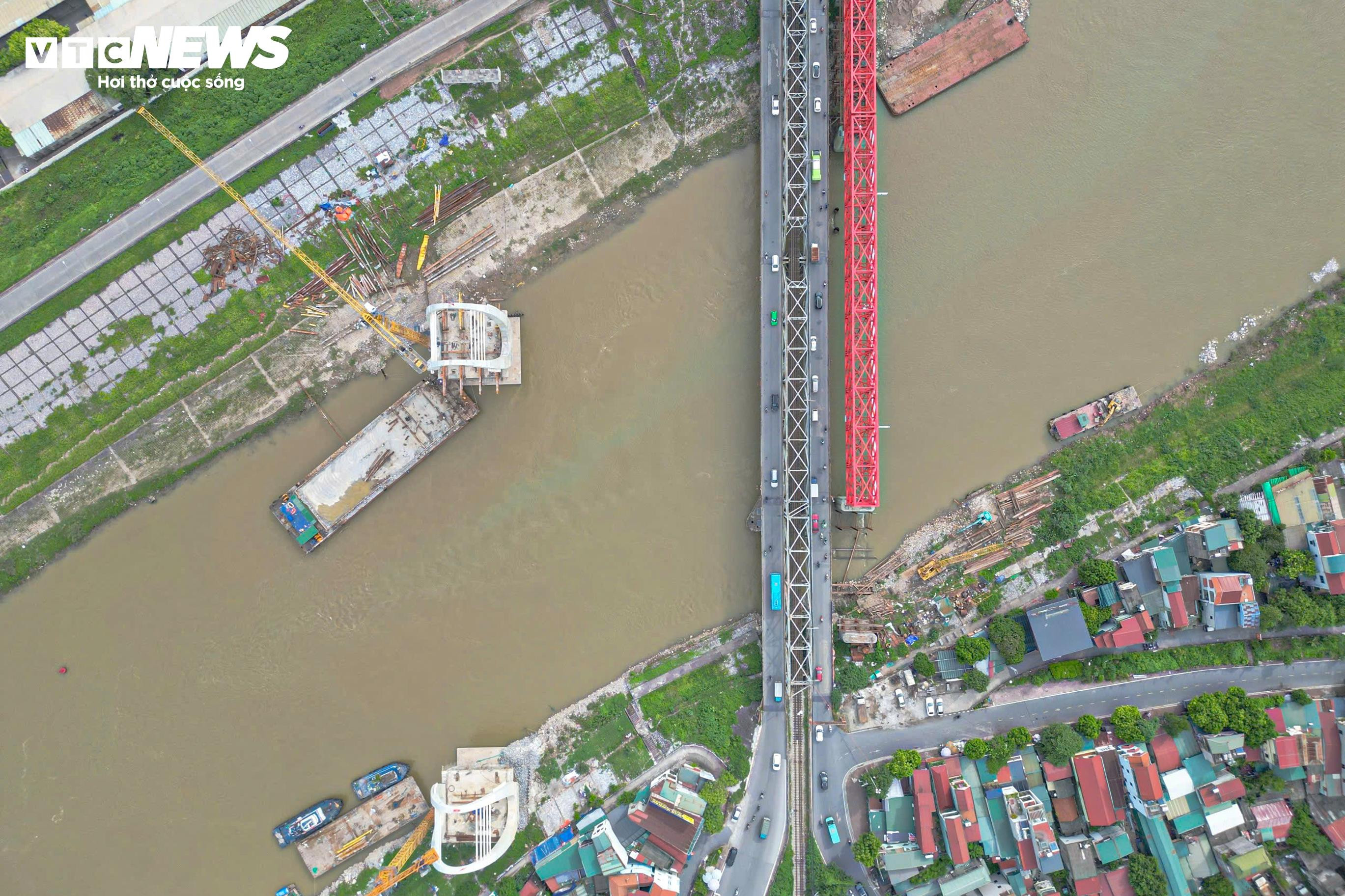 Lộ diện ‘dải lụa giao duyên’ bằng thép vắt qua sông Đuống - 16