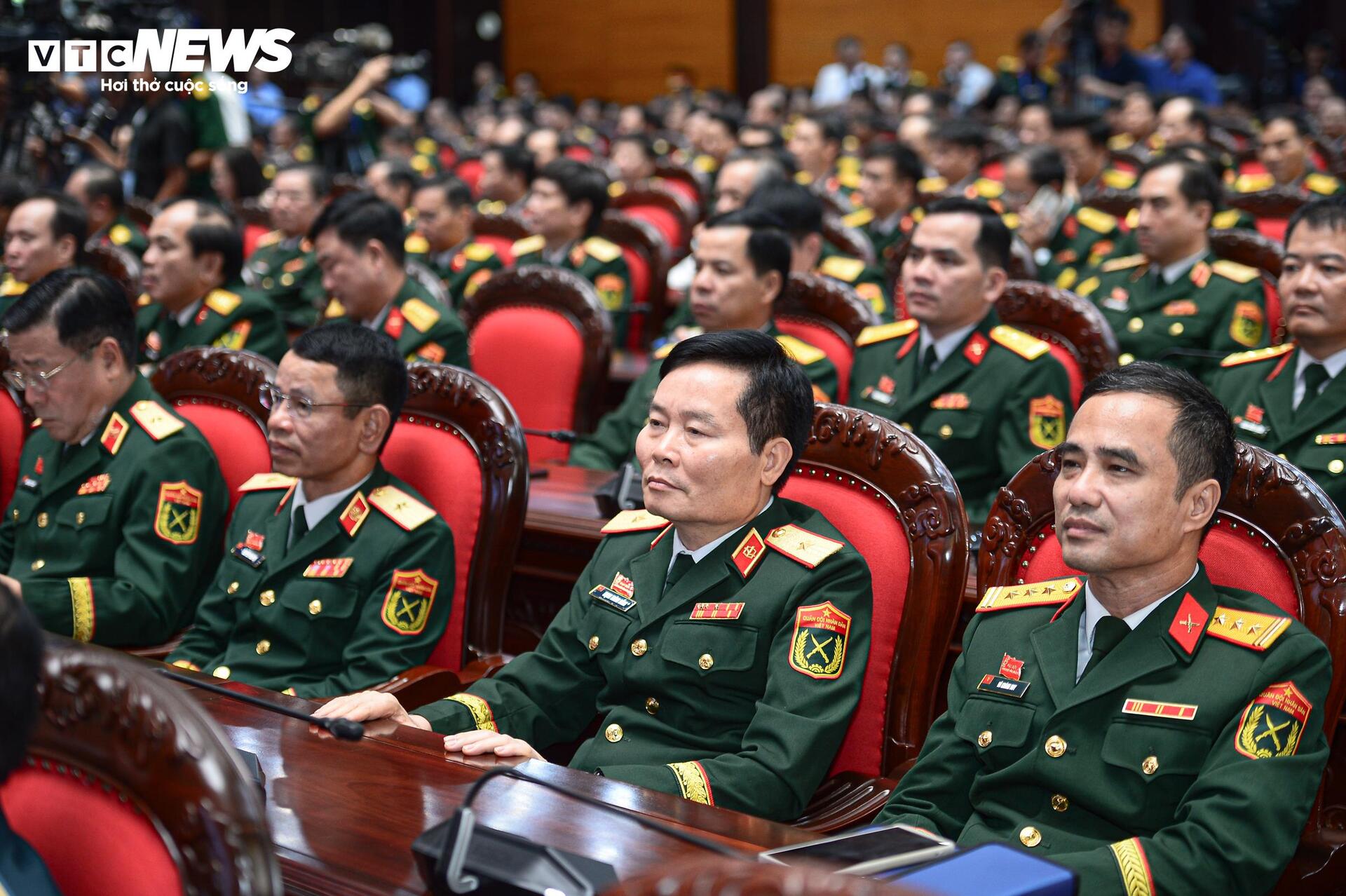 Toàn cảnh Đại hội Thi đua Quyết thắng toàn quân lần thứ XI - 16