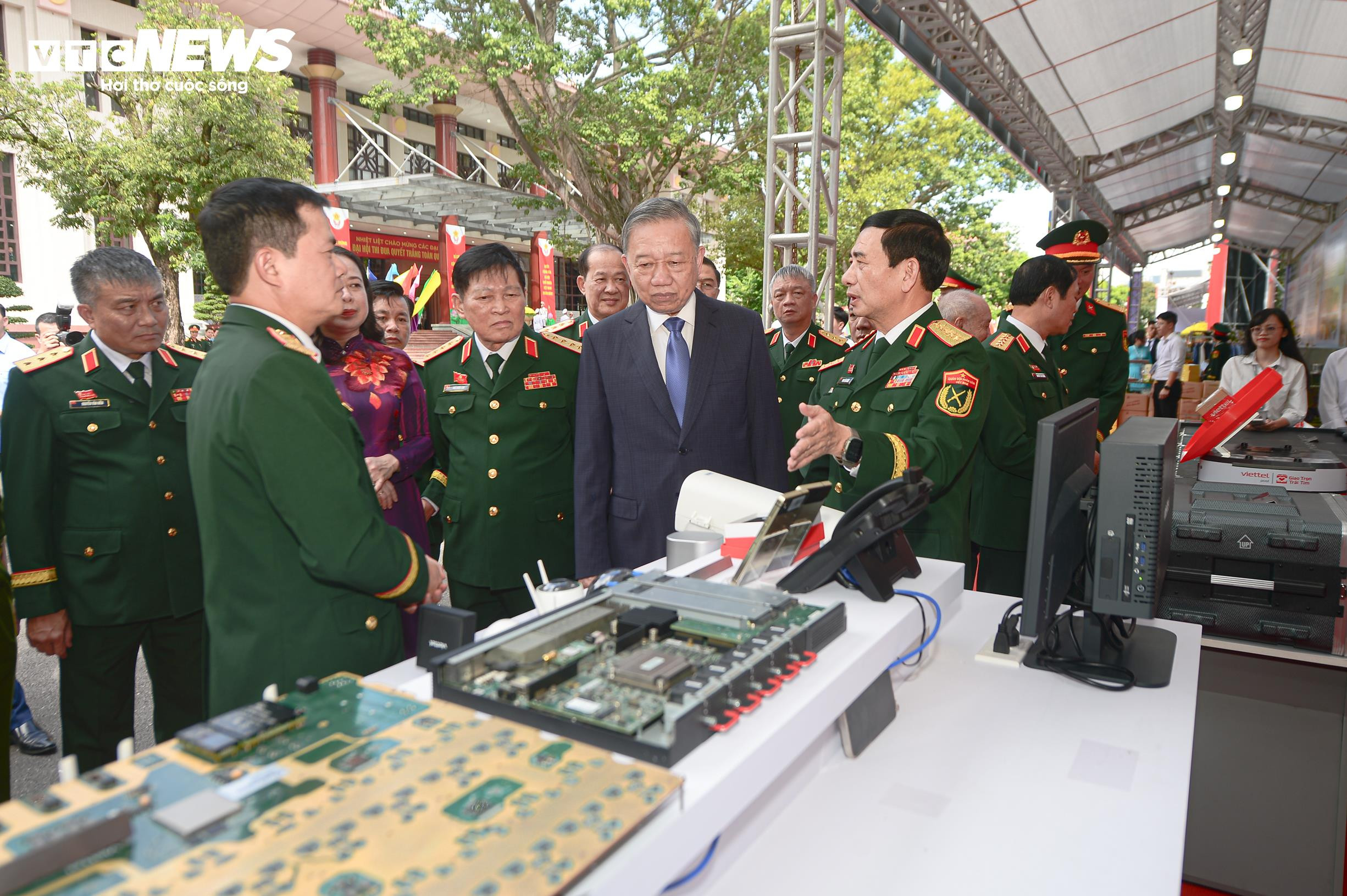 Tổng Bí thư Tô Lâm dự Đại hội Thi đua quyết thắng toàn quân lần XI - 13
