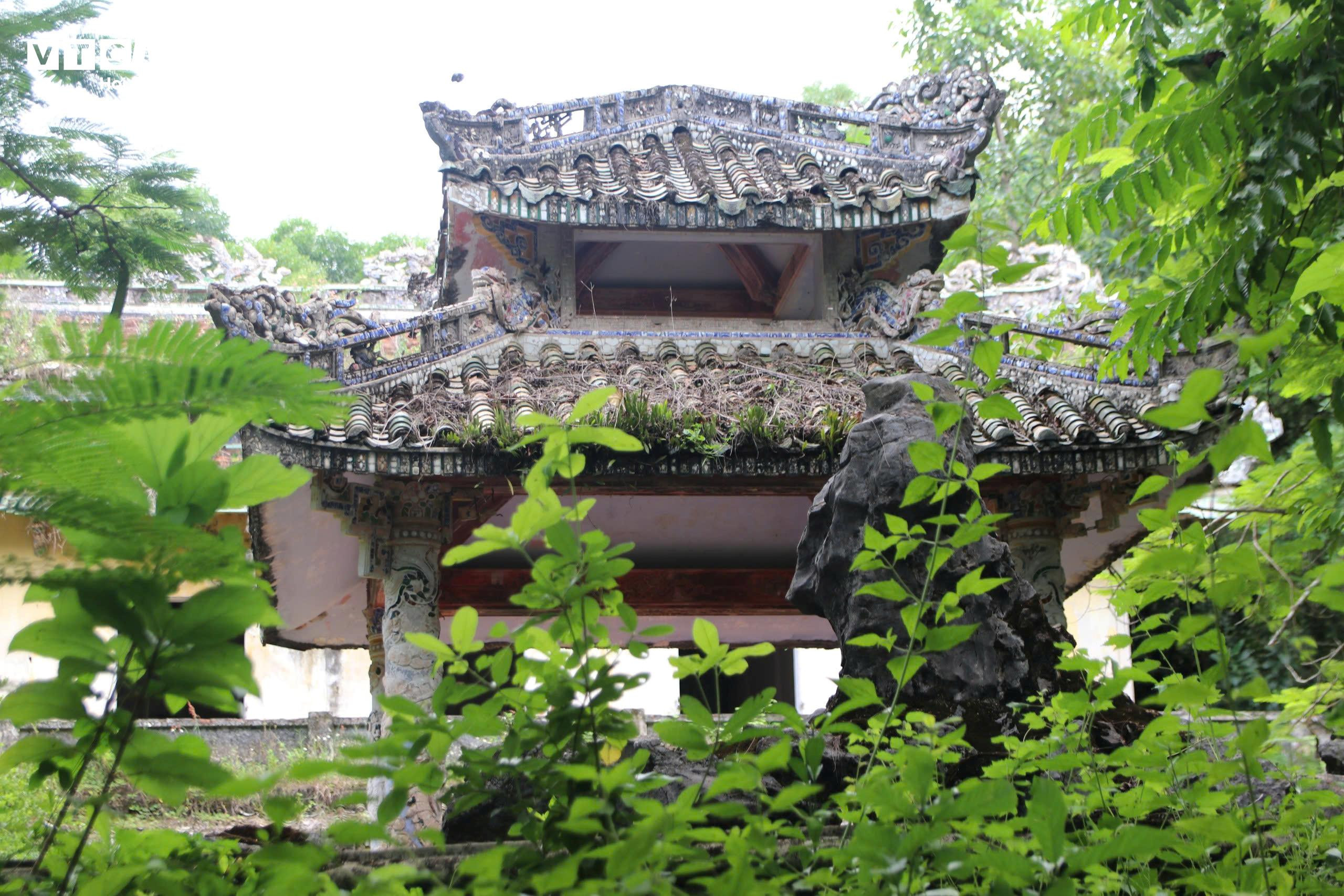 Chưa được cấp kinh phí, di tích nhà 'bạo chúa miền Trung' tiếp tục hoang lạnh - 12