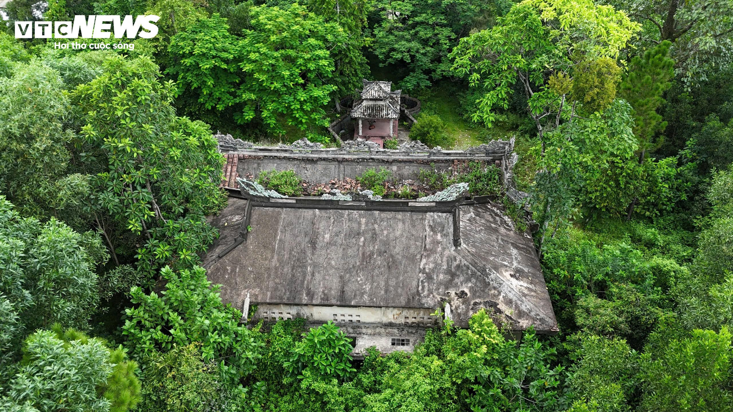 Chưa được cấp kinh phí, di tích nhà 'bạo chúa miền Trung' tiếp tục hoang lạnh - 10