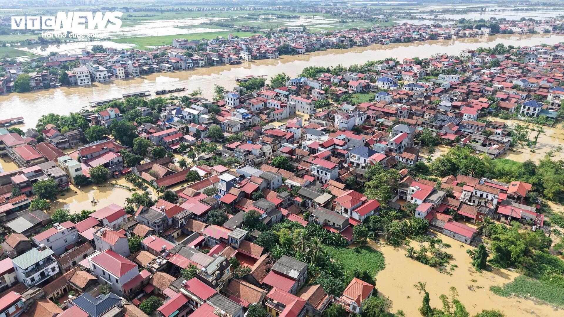 Lũ sông Cầu dâng cao, hơn 8.000 người dân ở Bắc Ninh bị cô lập - 9
