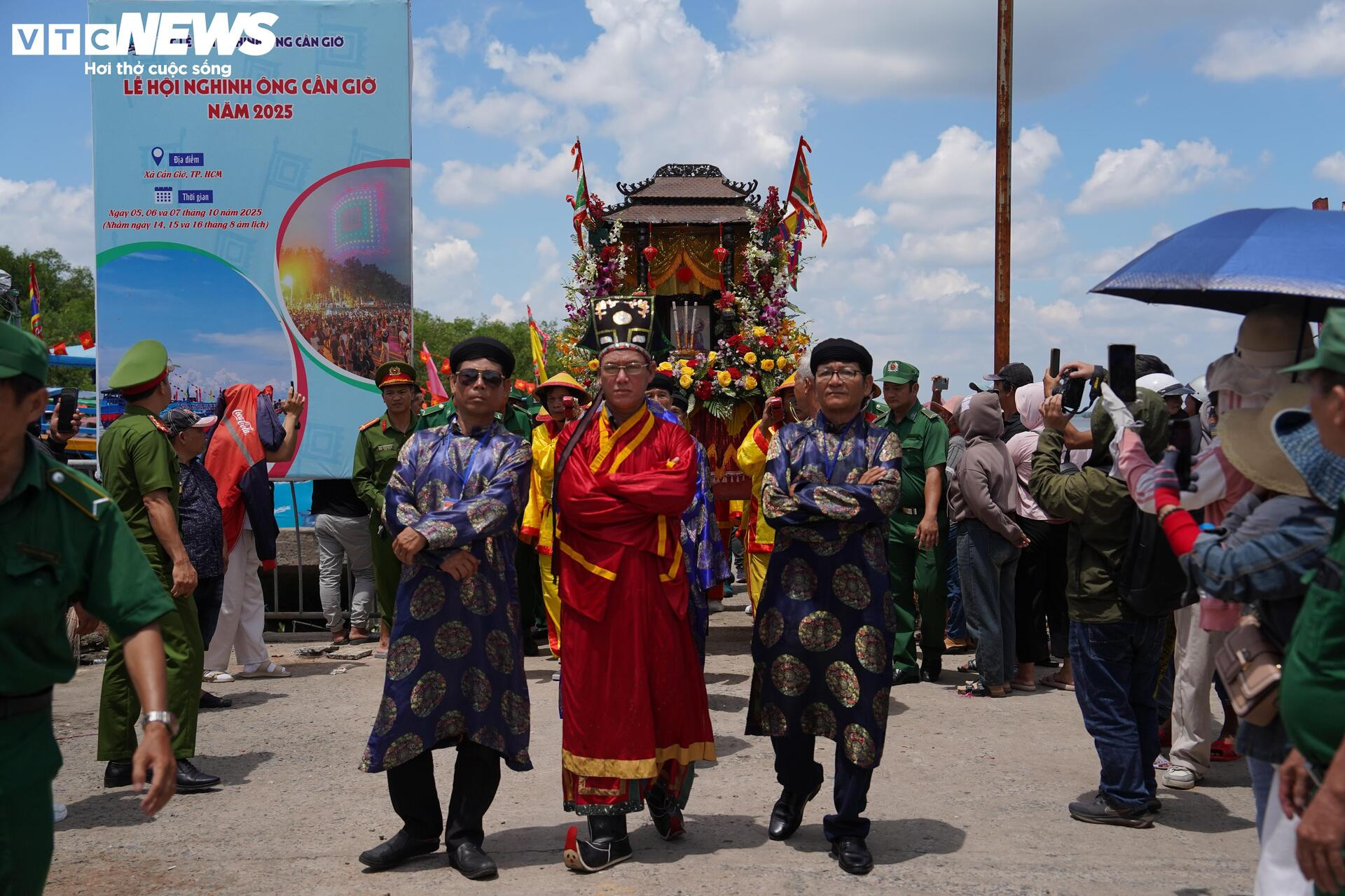 Đặc sắc Lễ rước Nghinh Ông trên biển Cần Giờ - 1