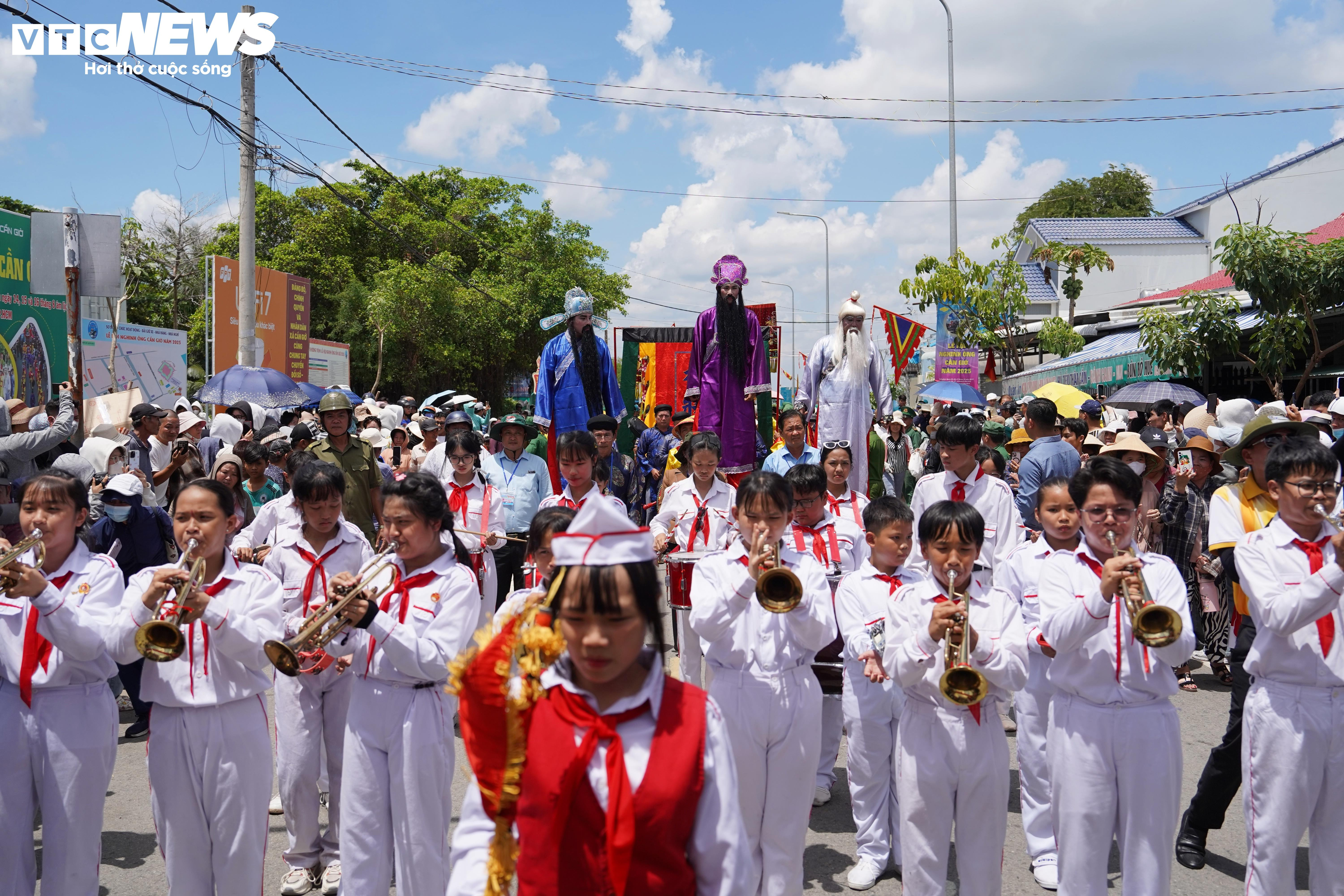 Đặc sắc Lễ rước Nghinh Ông trên biển Cần Giờ - 15