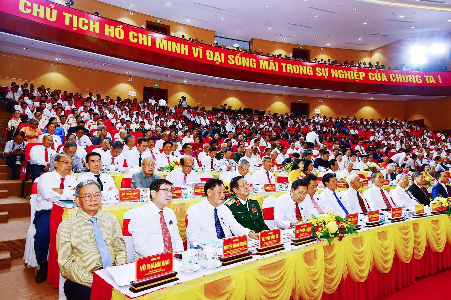 Toàn cảnh Đại hội Đại biểu Đảng bộ tỉnh Vĩnh Long lần I, nhiệm kỳ 2025-2030 - 2