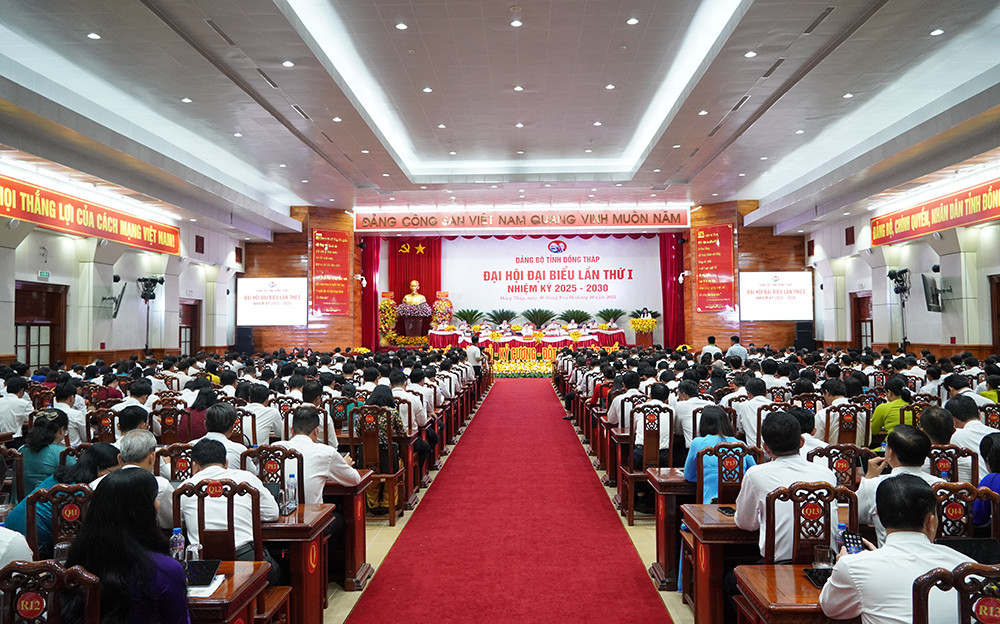 Toàn cảnh Đại hội Đảng bộ Đồng Tháp lần thứ I, nhiệm kỳ 2025-2030 - 3