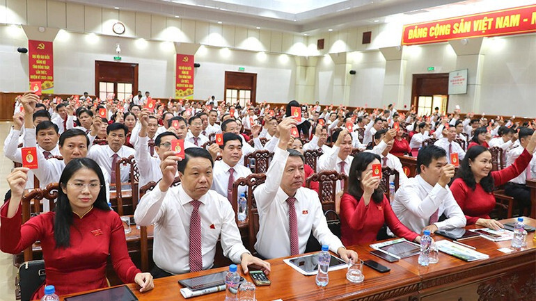 Toàn cảnh Đại hội Đảng bộ Đồng Tháp lần thứ I, nhiệm kỳ 2025-2030 - 8