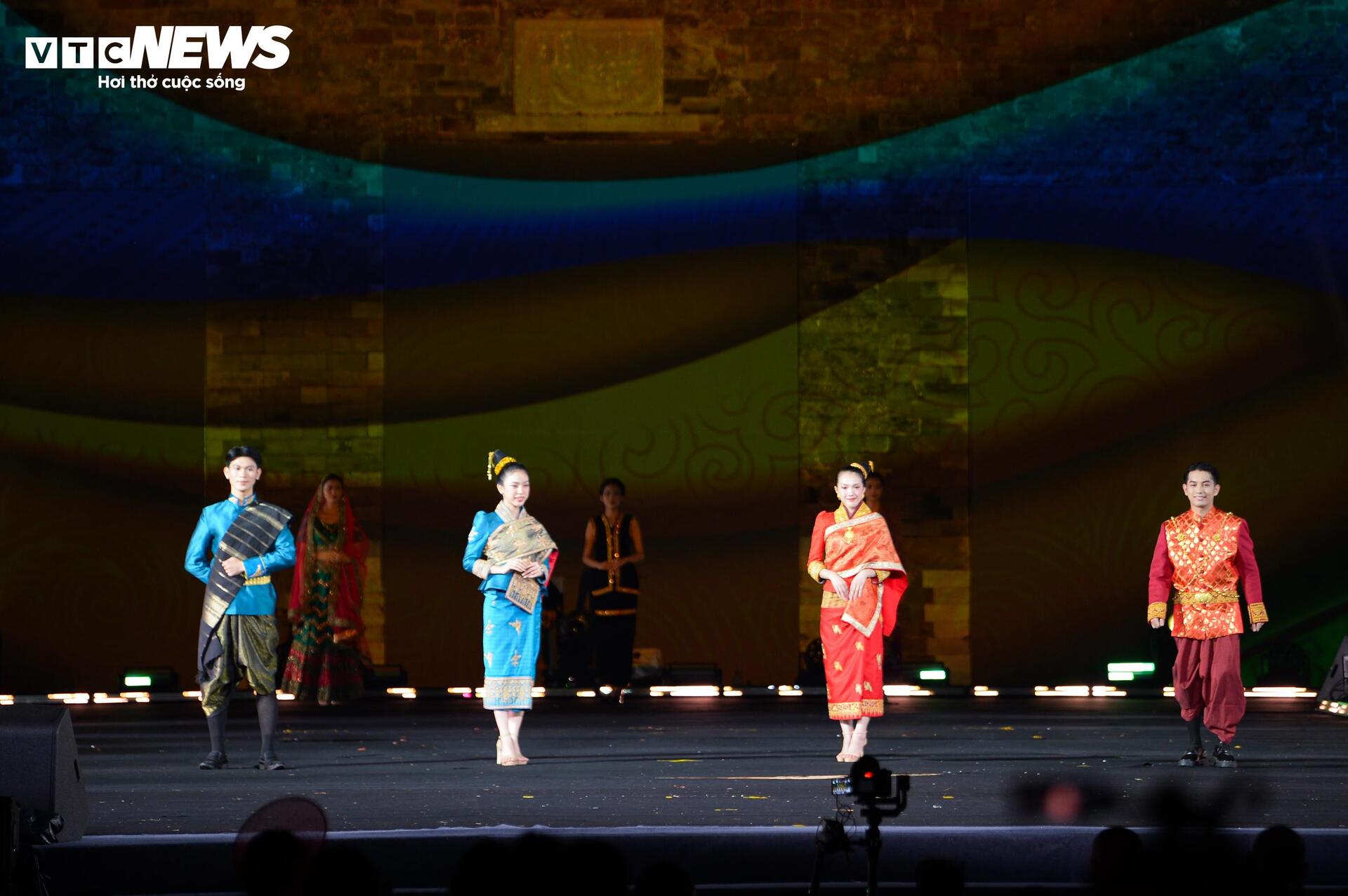 'Heritage Footsteps': A place to gather and spread world cultural values ​​- 18