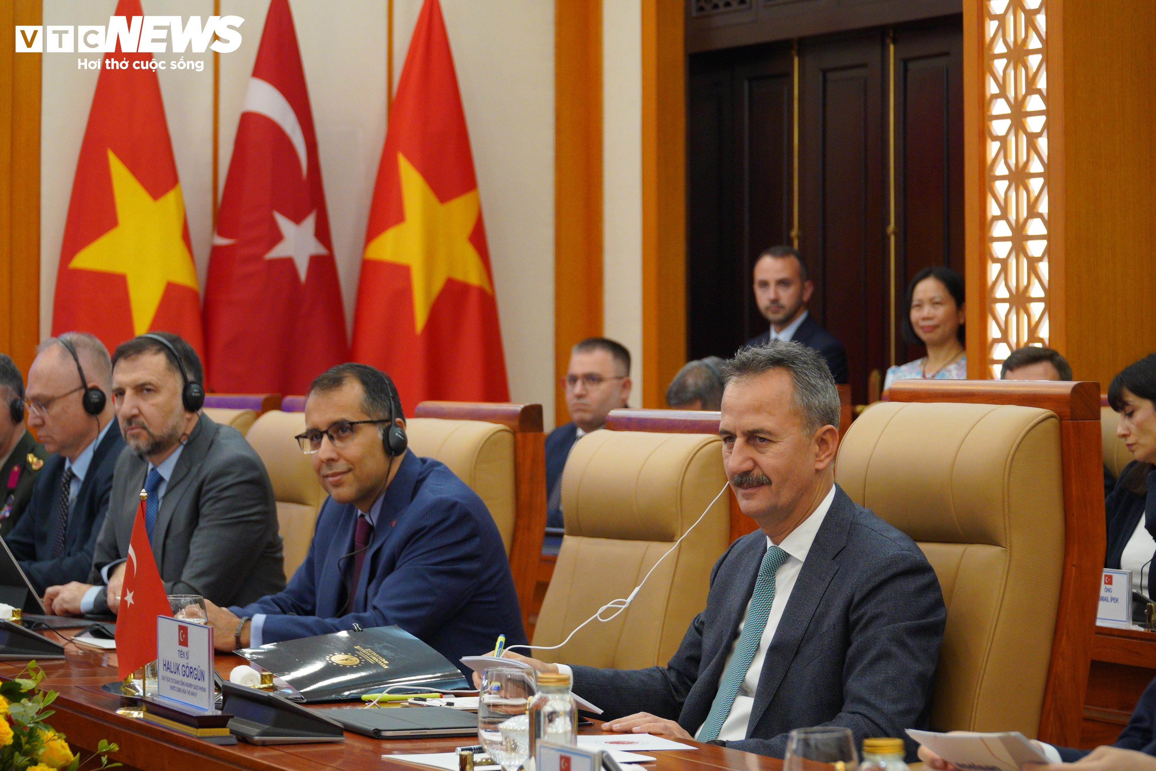 Đại tướng Phan Văn Giang tiếp Chủ tịch Cơ quan Công nghiệp quốc phòng Thổ Nhĩ Kỳ - 10