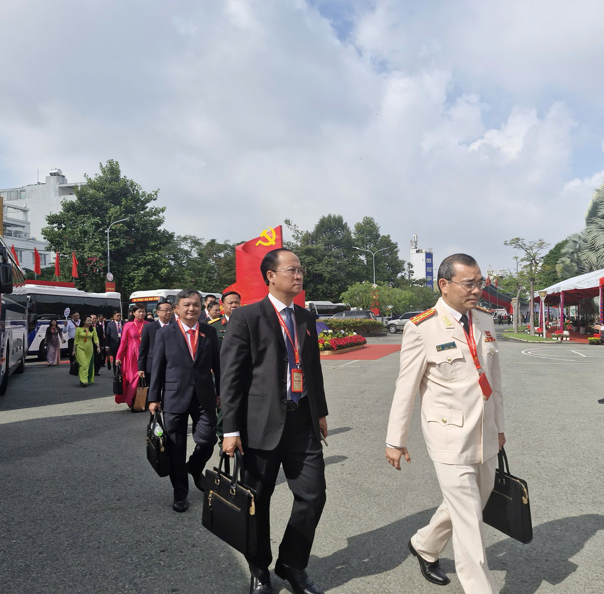 Toàn cảnh phiên trù bị Đại hội Đại biểu Đảng bộ TP.HCM nhiệm kỳ 2025 - 2030 - 3