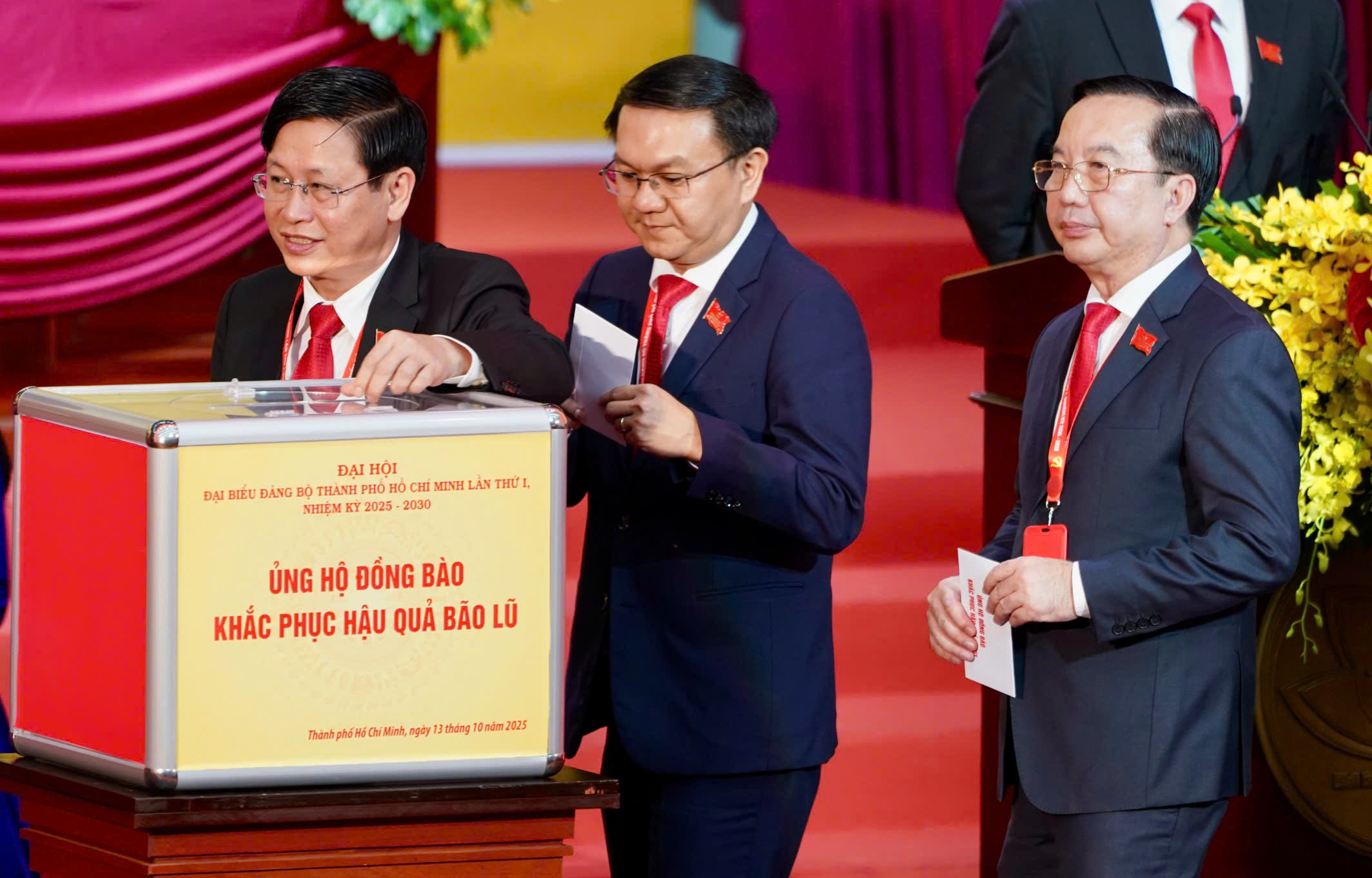 Toàn cảnh phiên trù bị Đại hội Đại biểu Đảng bộ TP.HCM nhiệm kỳ 2025 - 2030 - 13