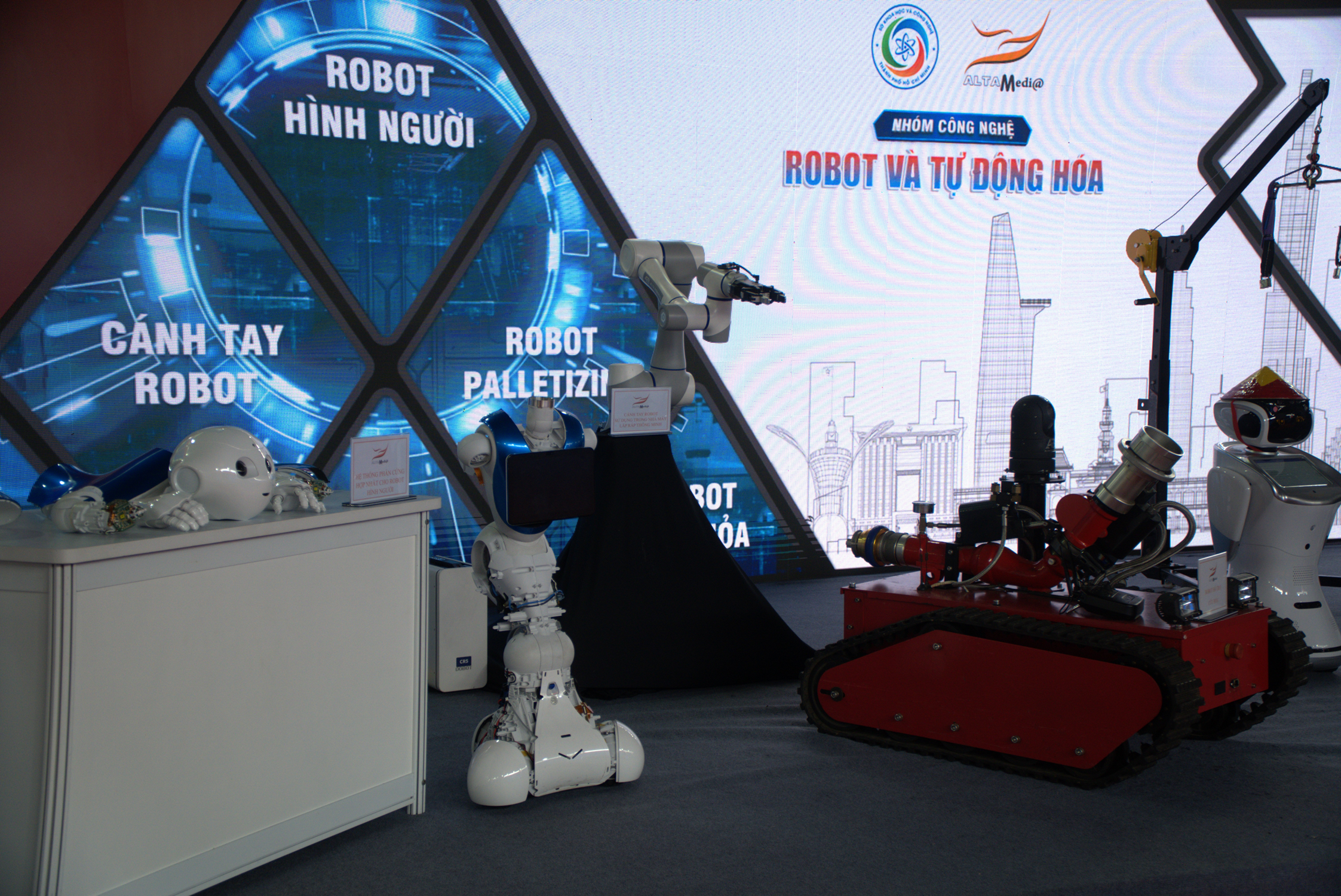 Nhìn lại toàn cảnh Đại hội Đảng bộ TP.HCM lần thứ I, nhiệm kỳ 2025-2030 - 23