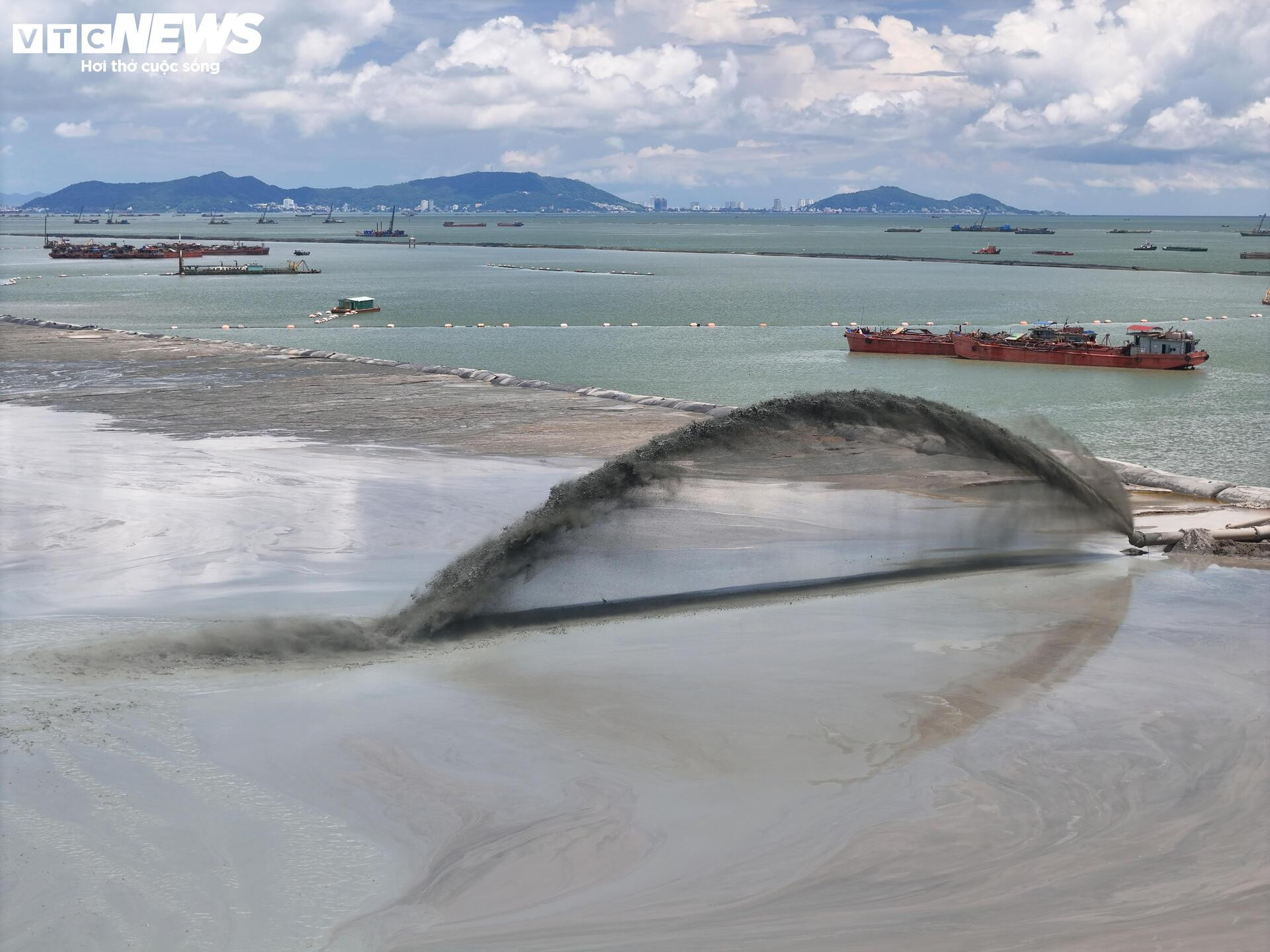 Panorama នៃគម្រោងទំនើបនៃការទន្ទ្រានលើសមុទ្រ Can Gio បន្ទាប់ពីសាងសង់ជិតកន្លះឆ្នាំ - ៥