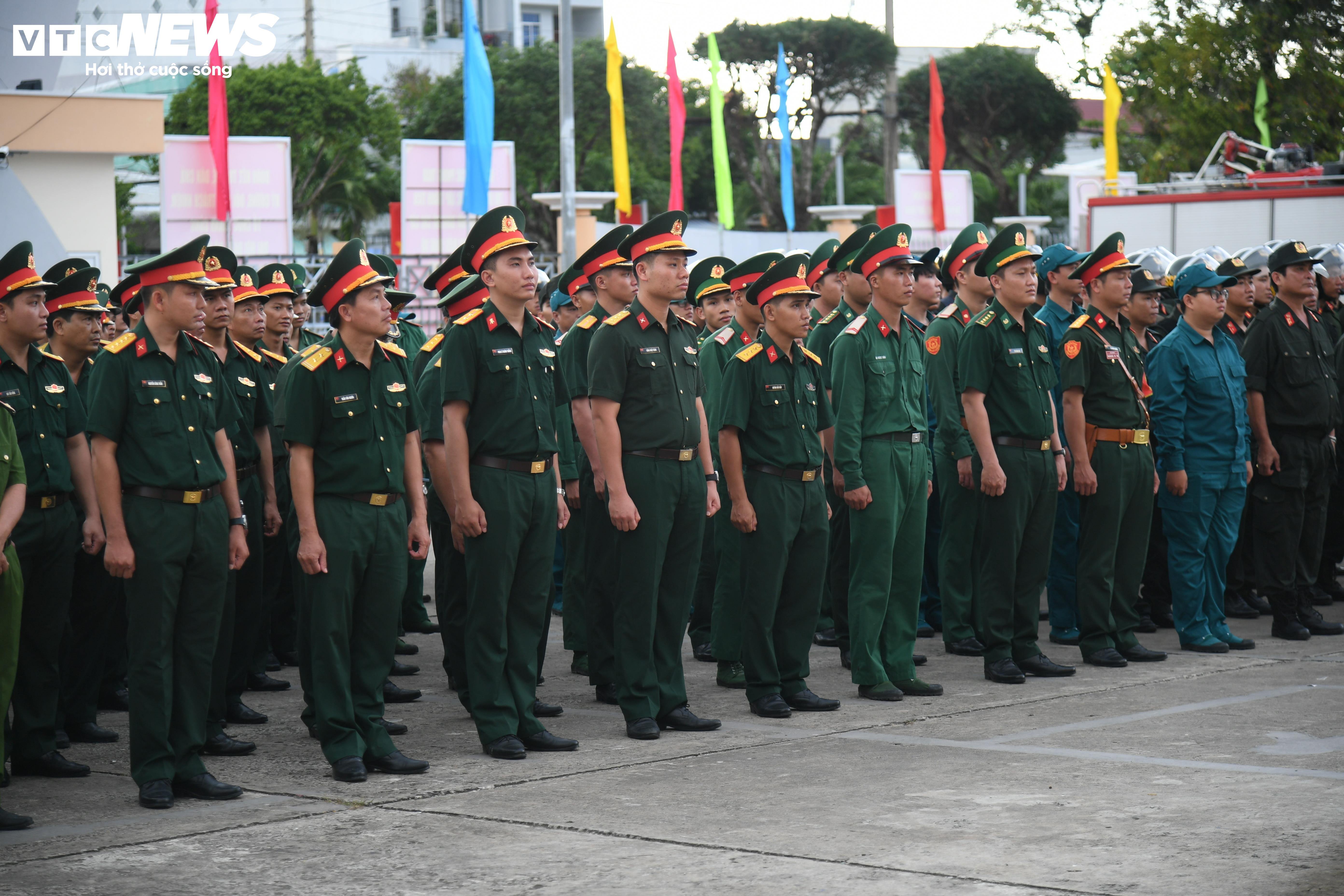 An Giang ra quân đảm bảo an ninh trật tự phục vụ Đại hội Đảng bộ tỉnh lần thứ I - 4
