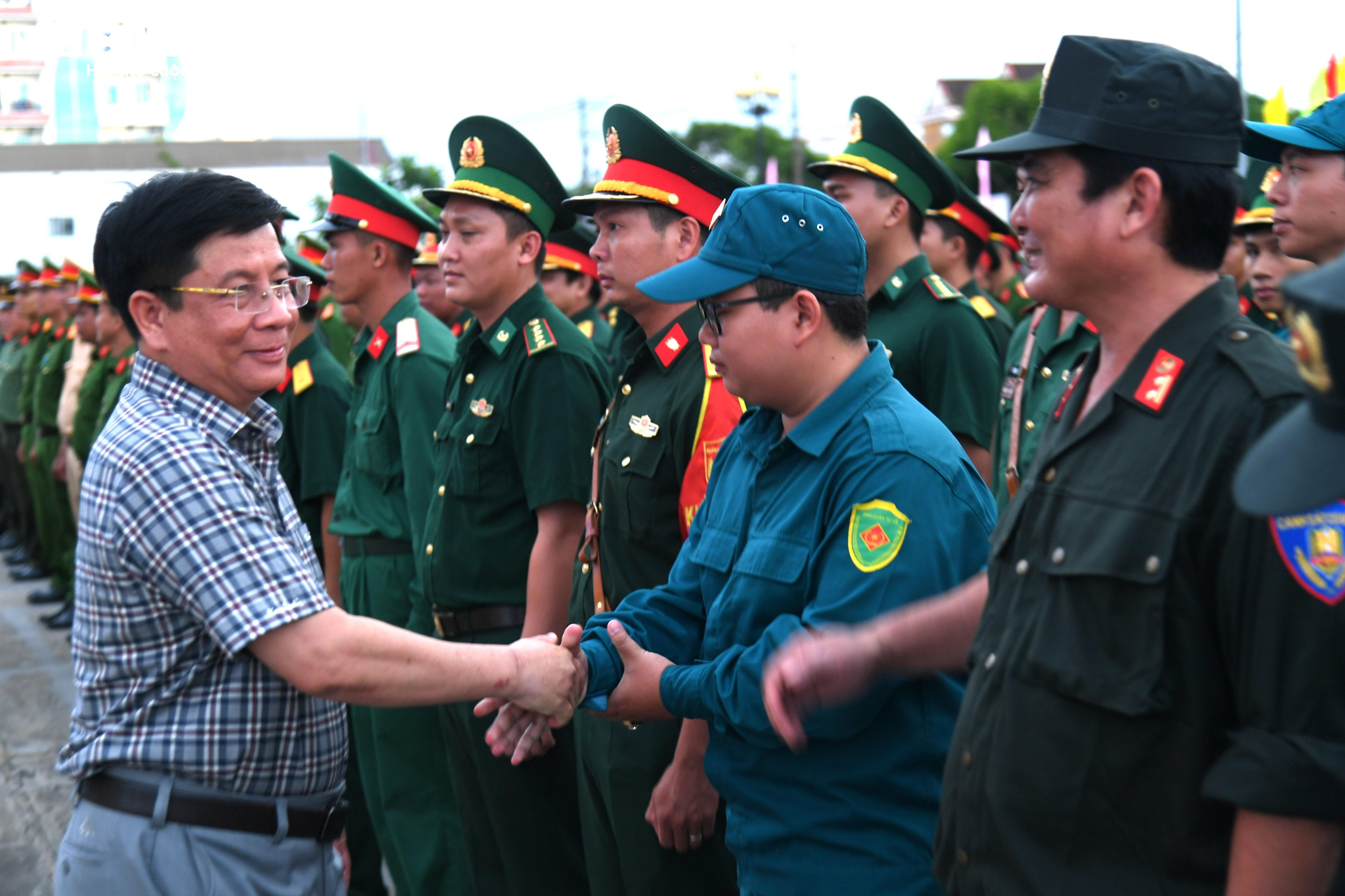 An Giang ra quân đảm bảo an ninh trật tự phục vụ Đại hội Đảng bộ tỉnh lần thứ I - 9