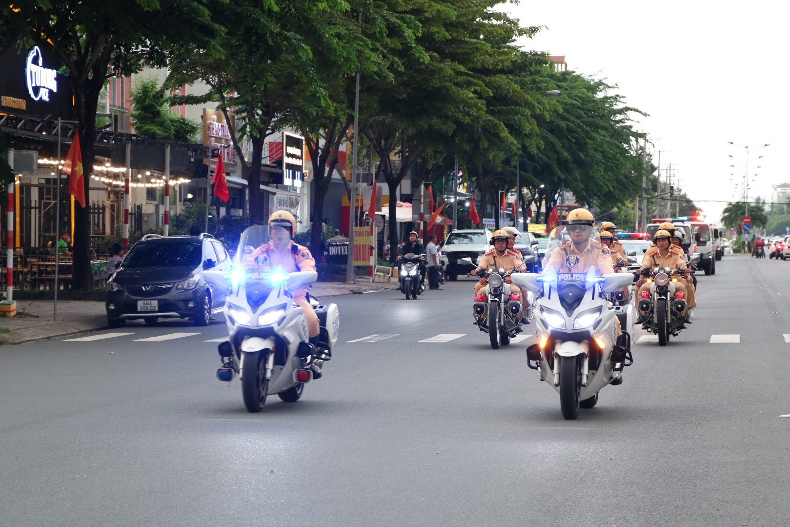 An Giang ra quân đảm bảo an ninh trật tự phục vụ Đại hội Đảng bộ tỉnh lần thứ I - 10