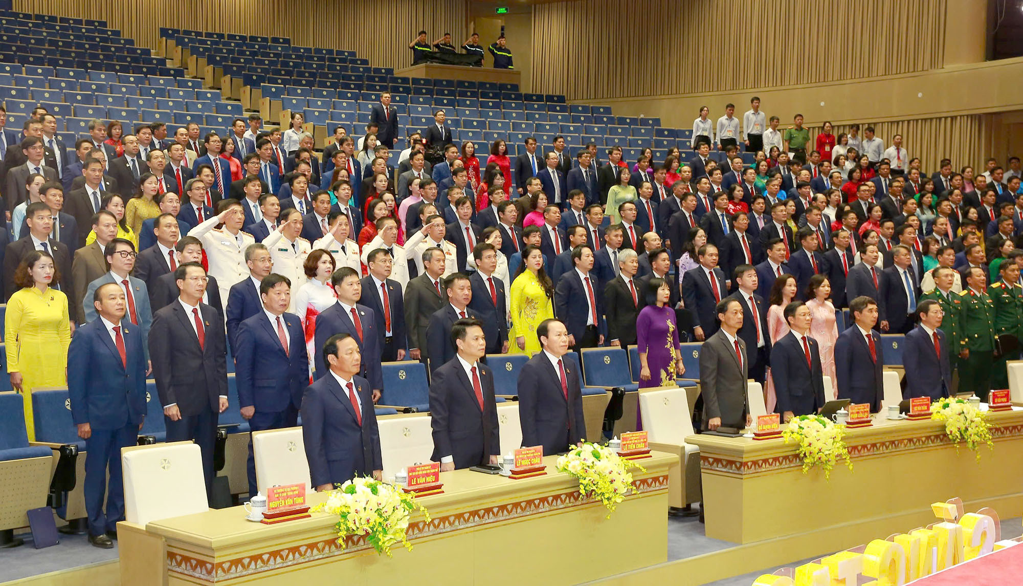 Toàn cảnh phiên trù bị Đại hội đại biểu Đảng bộ Hải Phòng lần thứ I - 1