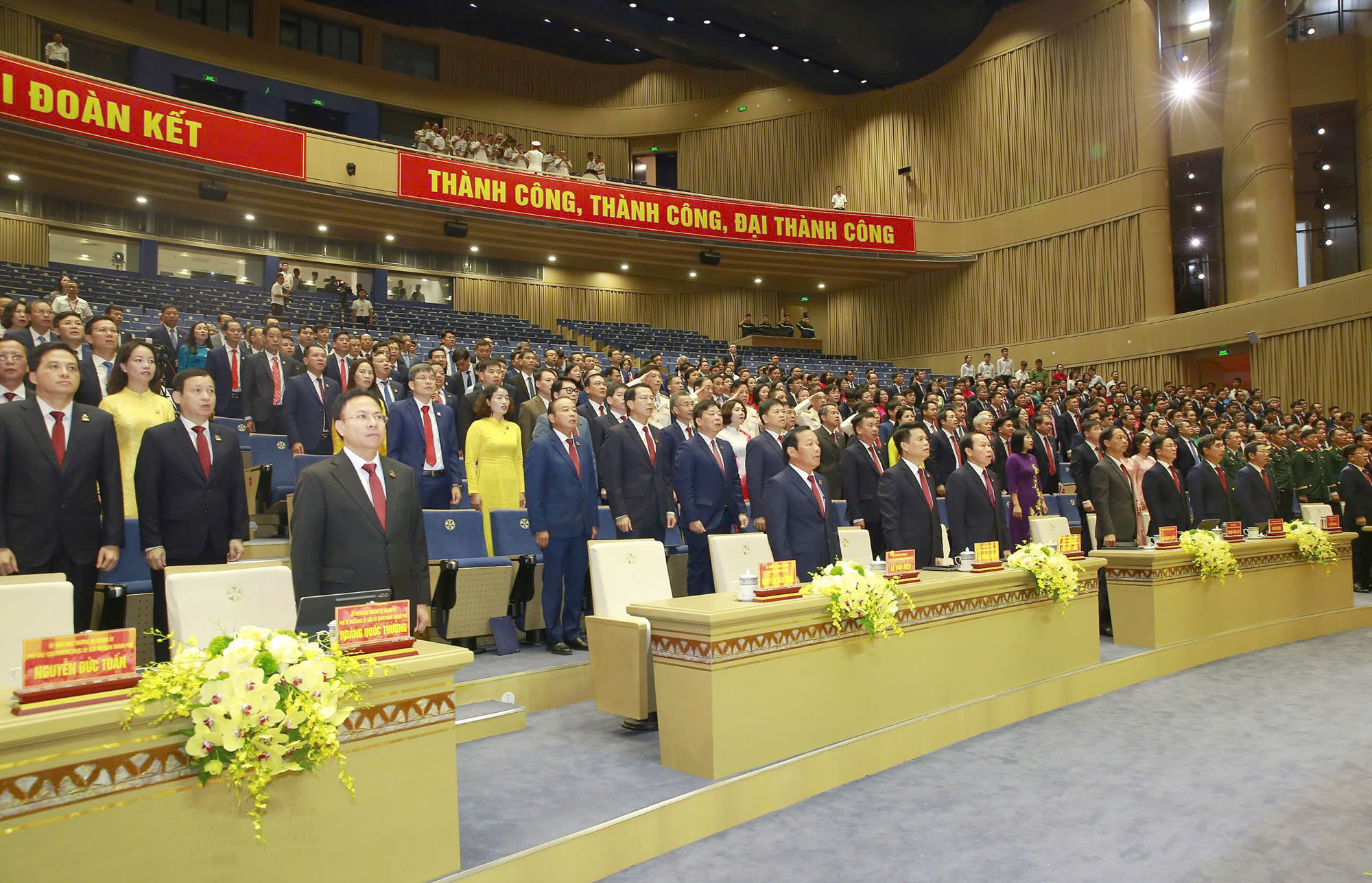 Toàn cảnh phiên trù bị Đại hội đại biểu Đảng bộ Hải Phòng lần thứ I - 2