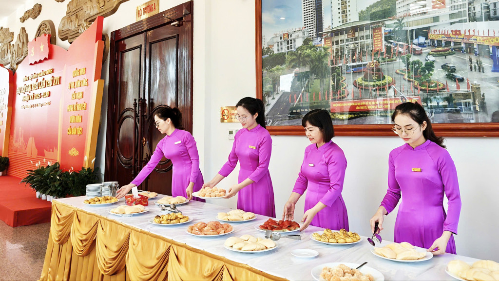 Những người lặng thầm góp sức vào thành công Đại hội Đảng bộ tỉnh Quảng Ninh - 6